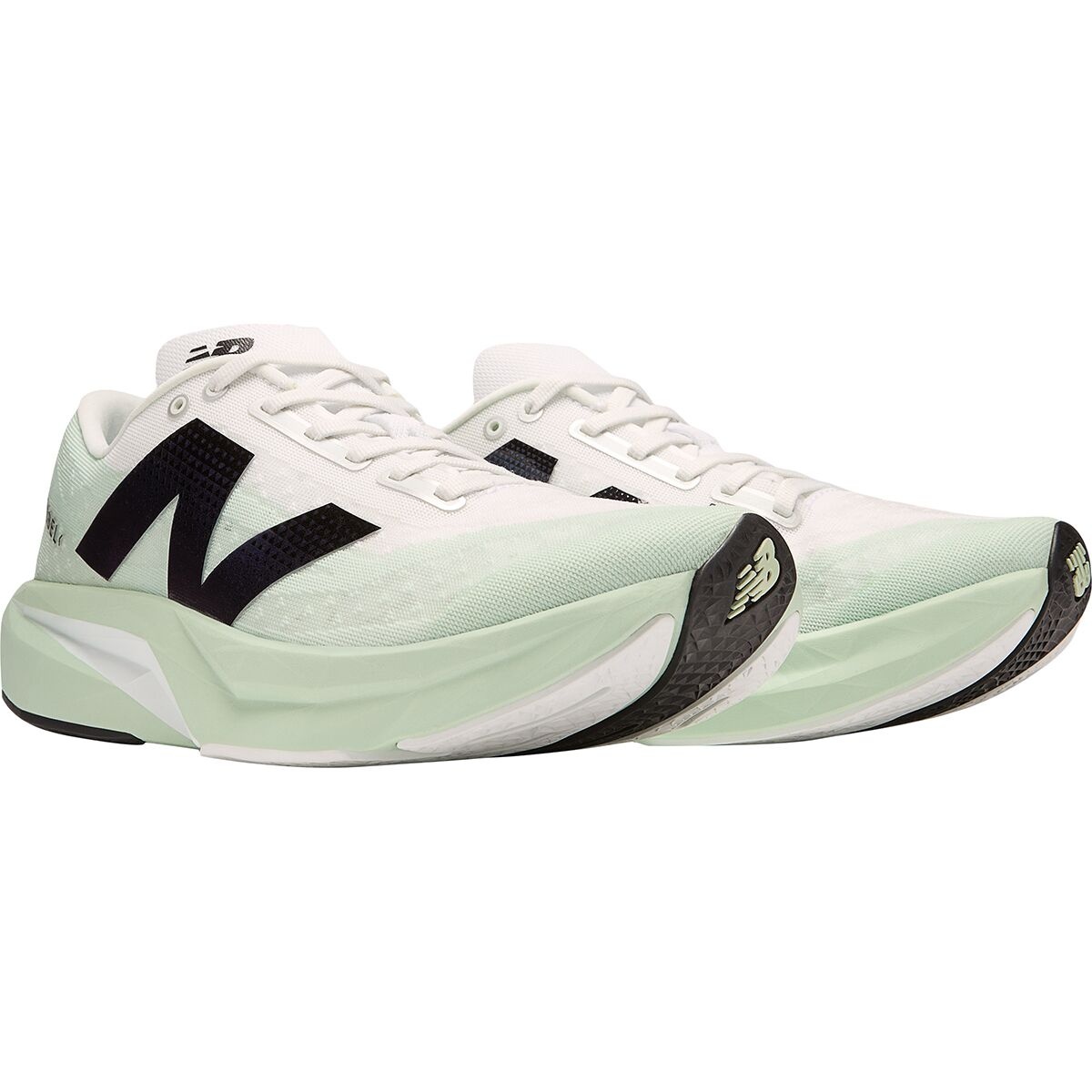 FuelCell Rebel v4 Shoe - Men's - 9