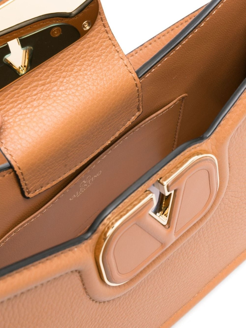 VLogo Signature shoulder bag 5
