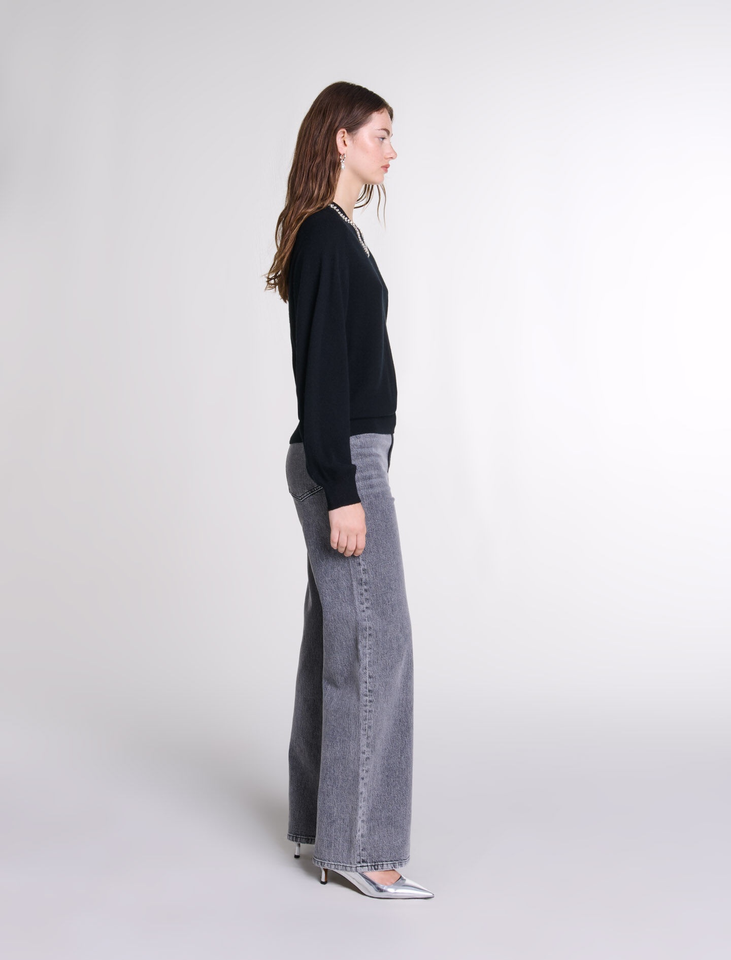 Knit jumper with rhinestone neck - 3