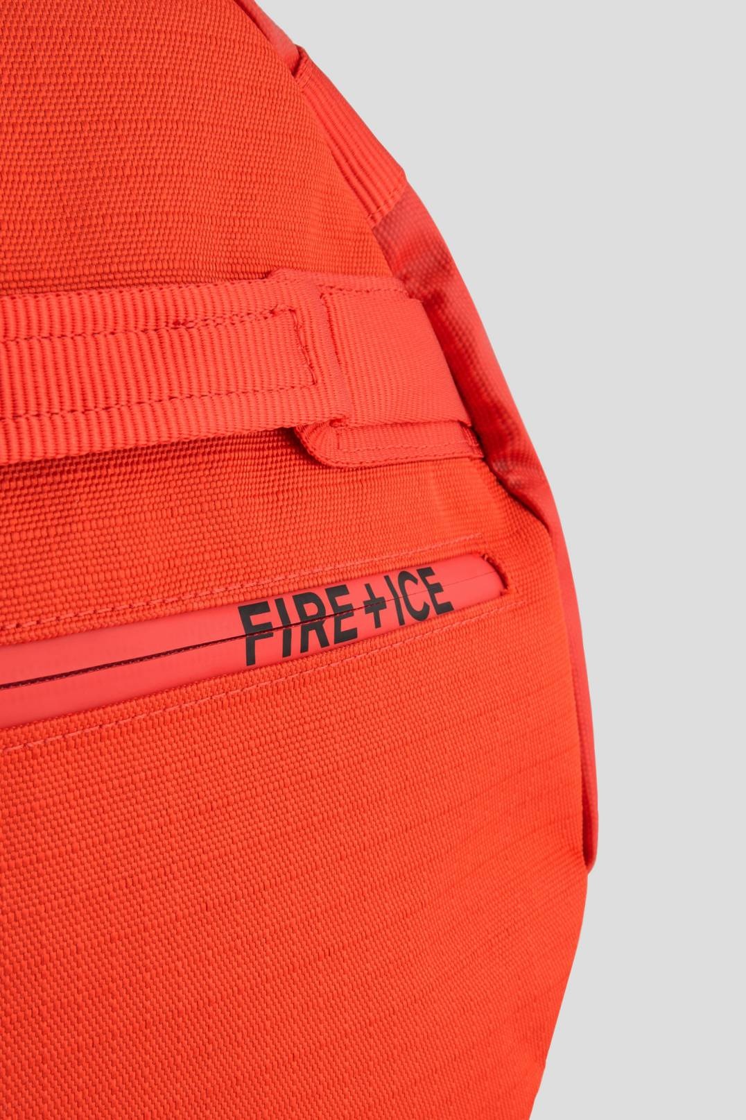 KIRKWOOD WYNN TRAVEL BAG IN ORANGE - 5