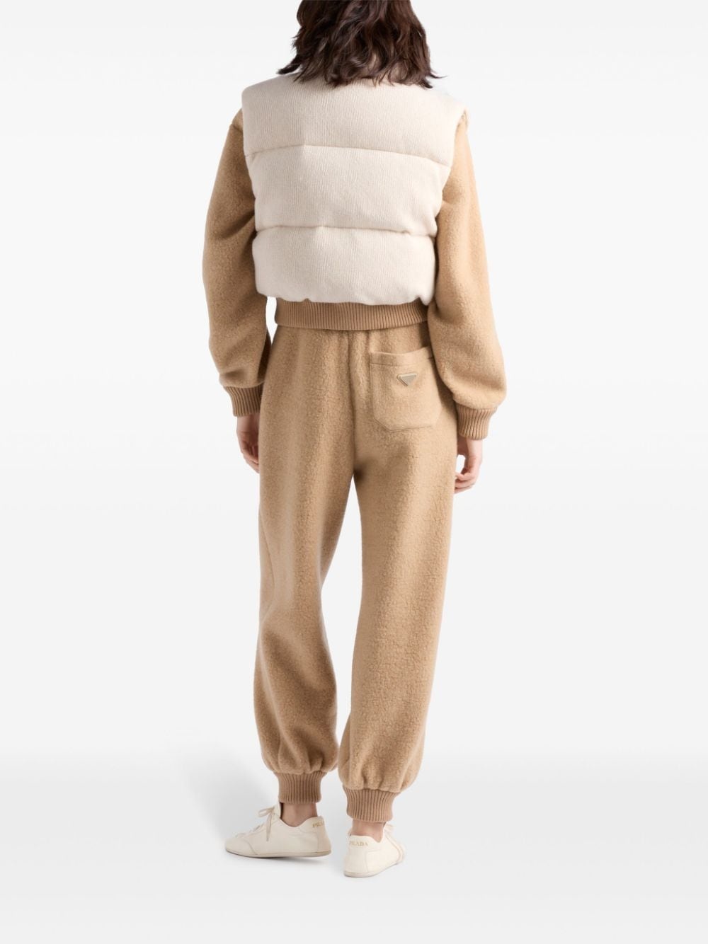 logo-embroidered down vest - 3