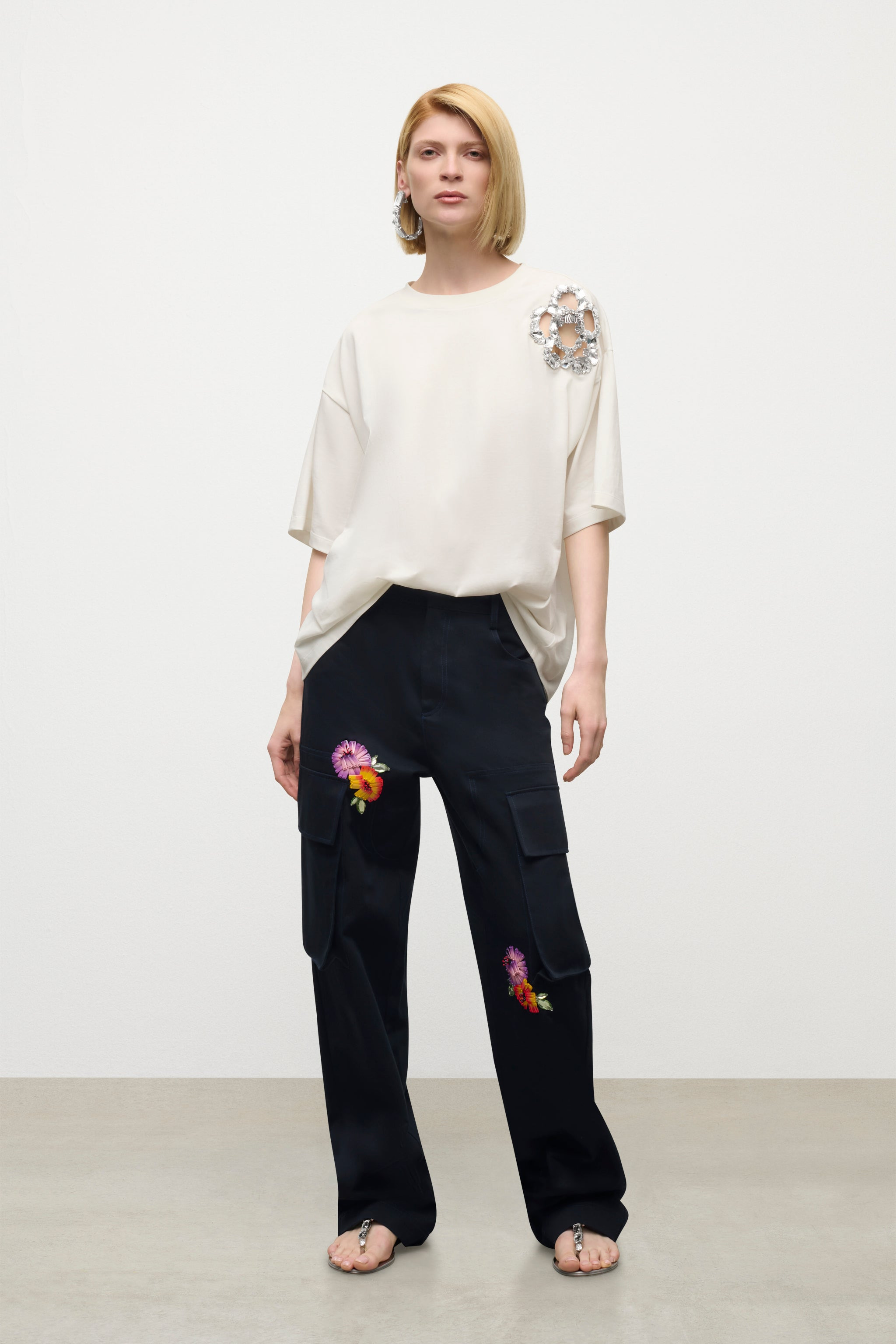 EMBROIDERED FLOWER CARGO PANT - 3