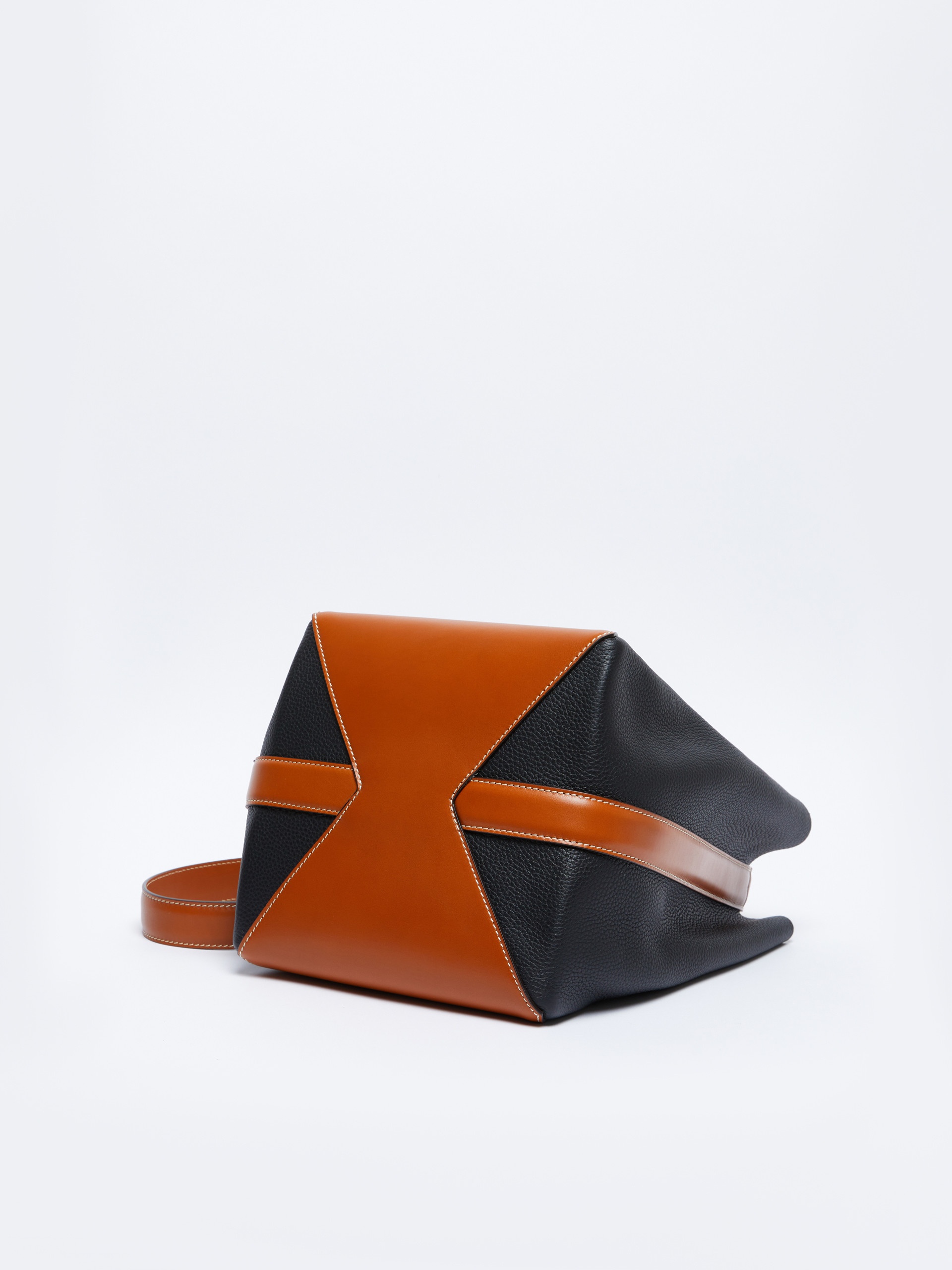 MMBUCKETM Medium bucket bag in deer-print leather - 5
