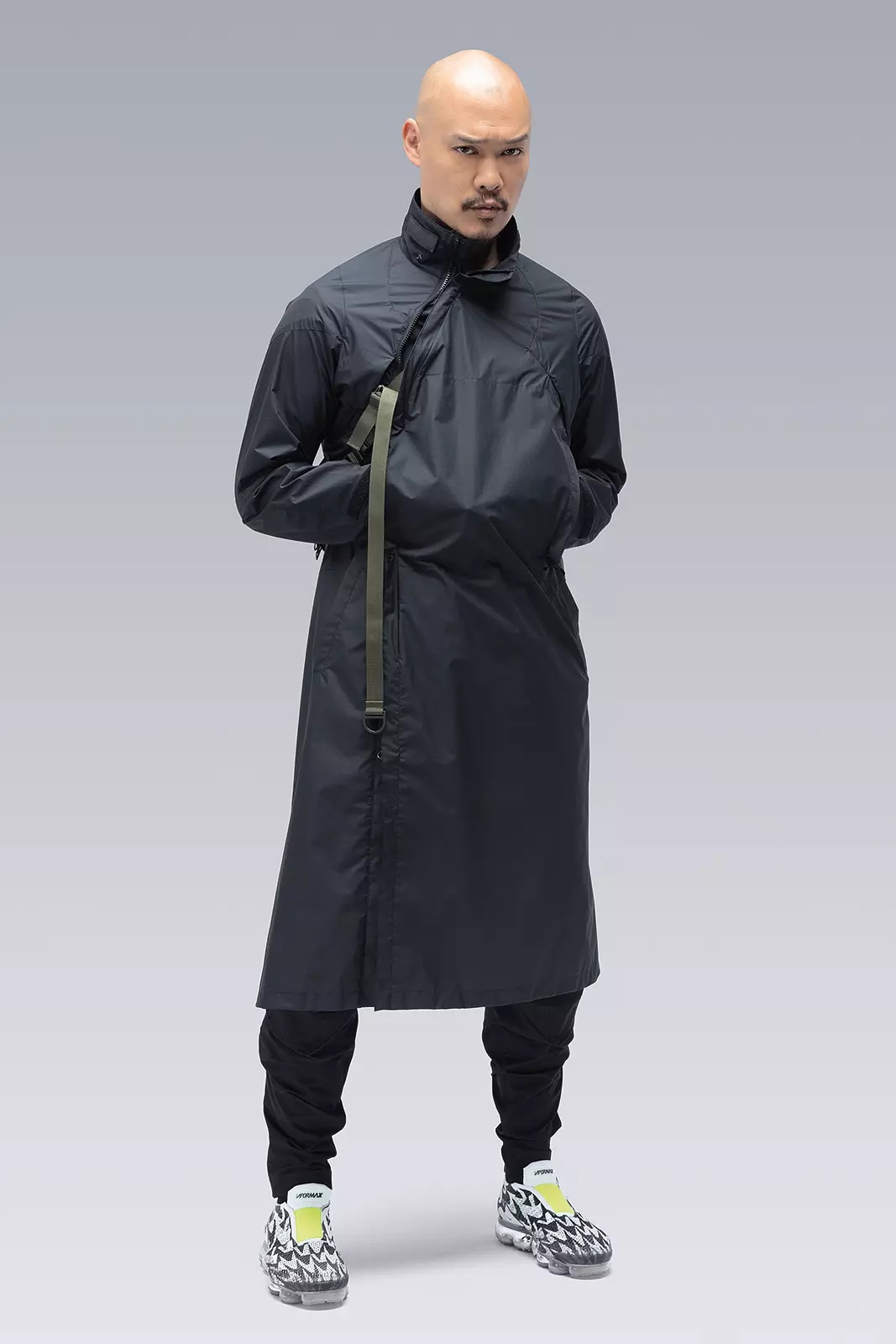 J82-WS 2L Gore-Tex Infinium™ Windstopper® Interops Coat Black - 39