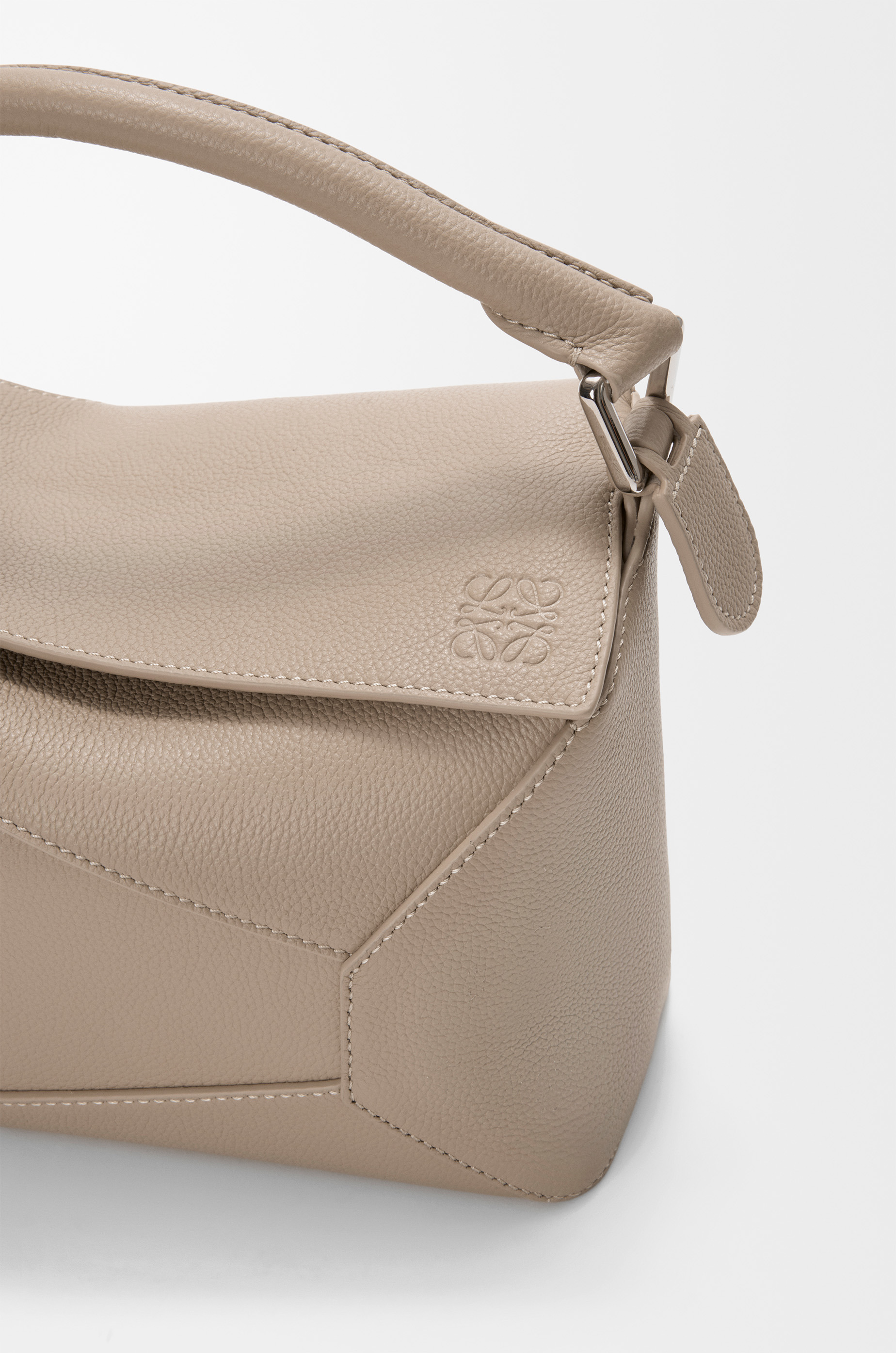 Small Puzzle Edge bag in soft grained calfskin - 8