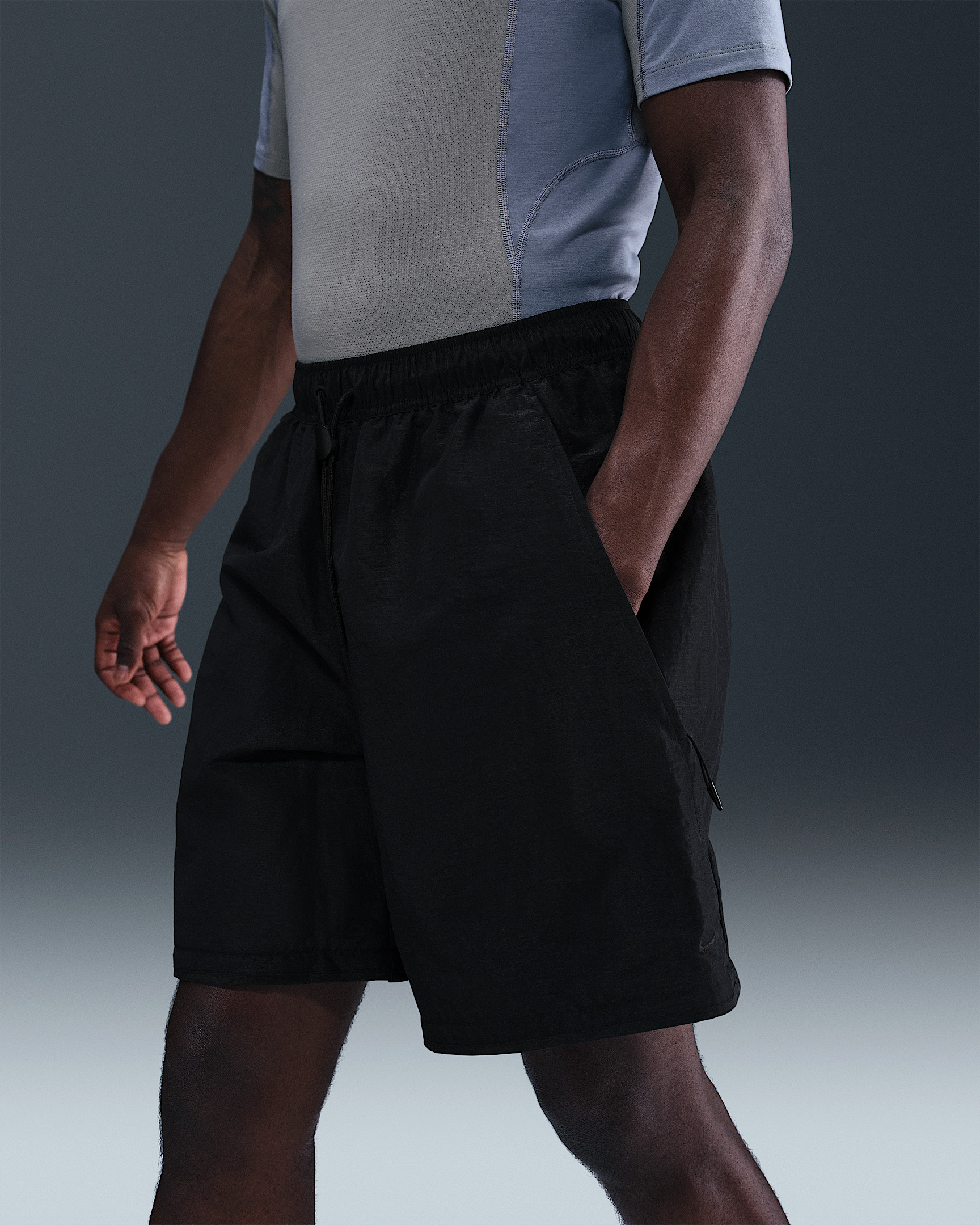 Nike Tech Men's Woven Convertible Oversized Pants - 8
