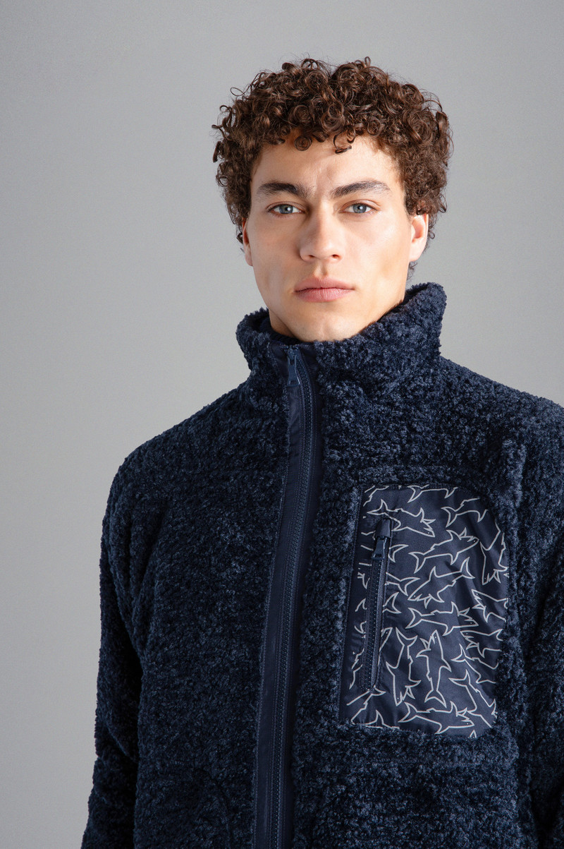 FLEECE WITH CONSTRASTING SHARK PATTERN INSERT 4