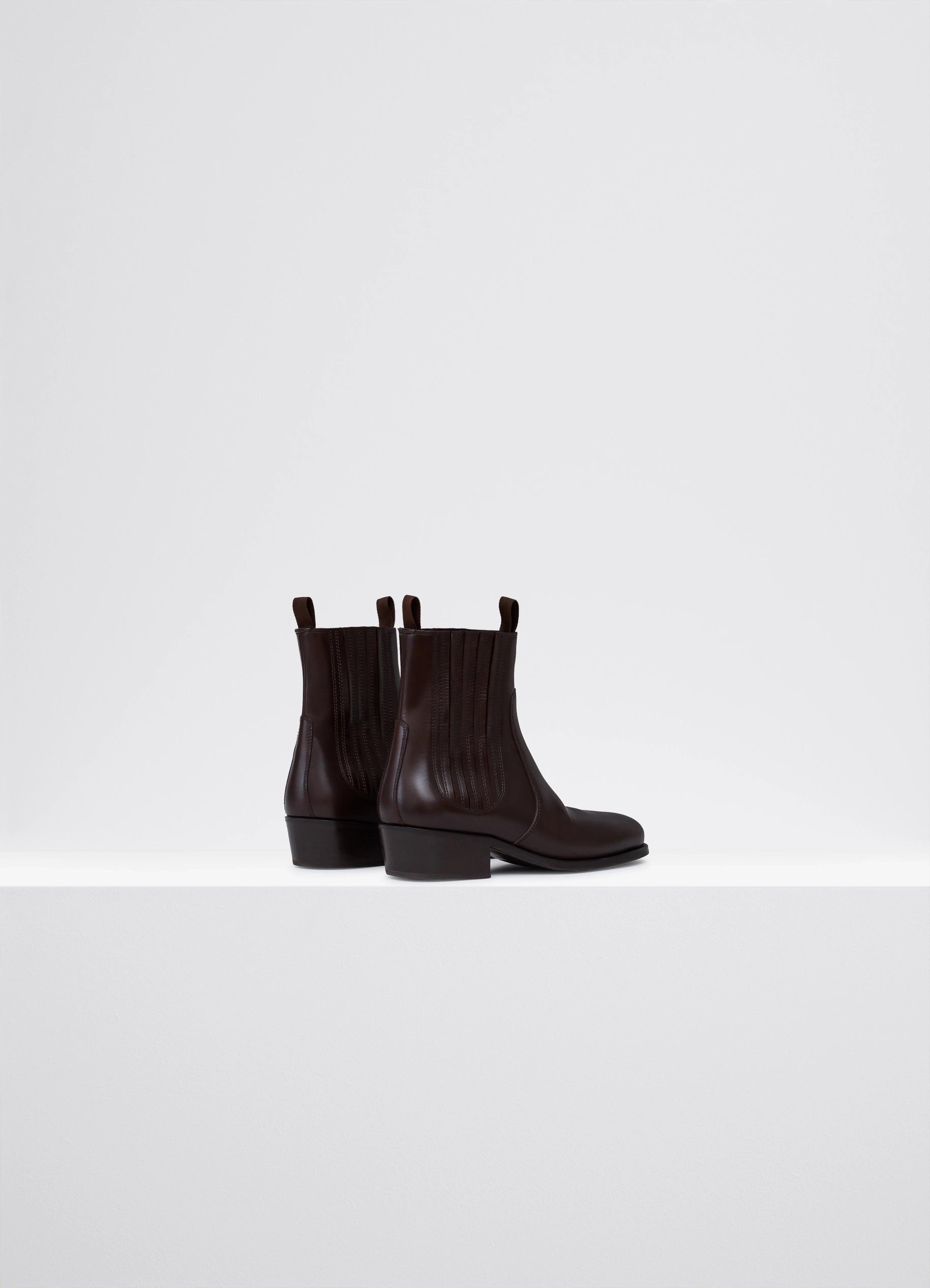 CHELSEA BOOTS - 5