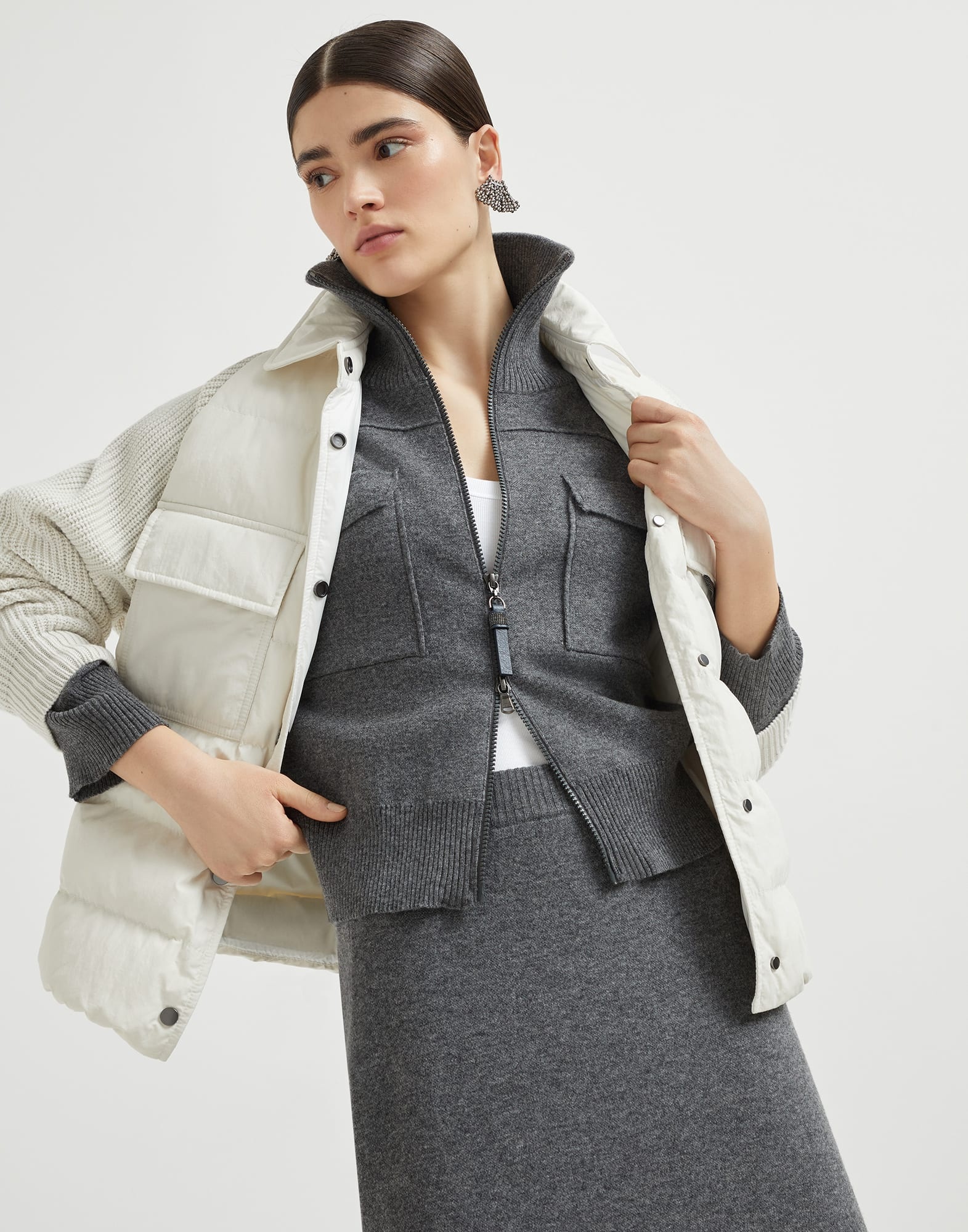 Water-resistant techno cotton and virgin wool, cashmere and silk knit down jacket with shiny flap de - 4