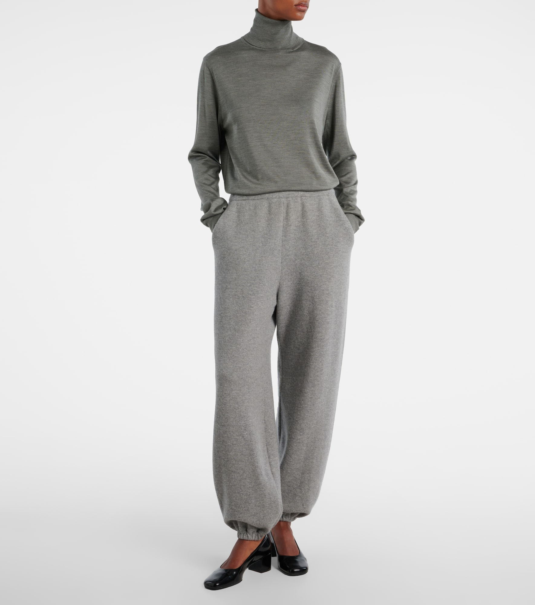 Liwen silk turtleneck top - 2
