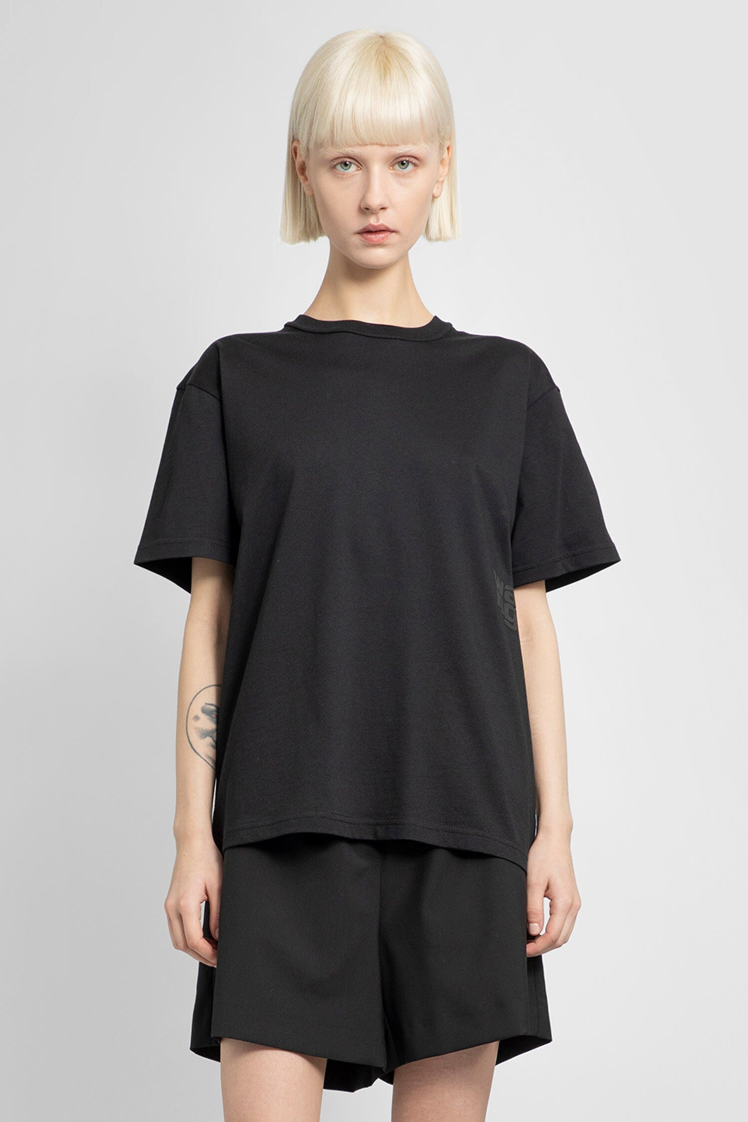 ALEXANDER WANG WOMAN BLACK T-SHIRTS - 1