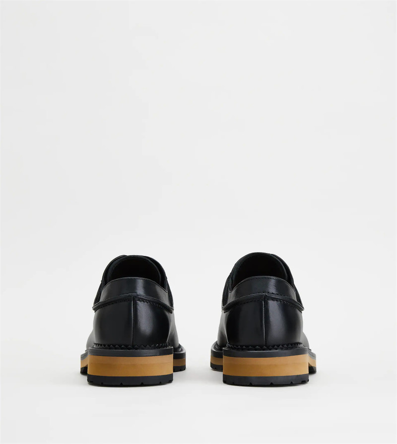 Tod's LACE-UPS IN LEATHER - BLACK outlook
