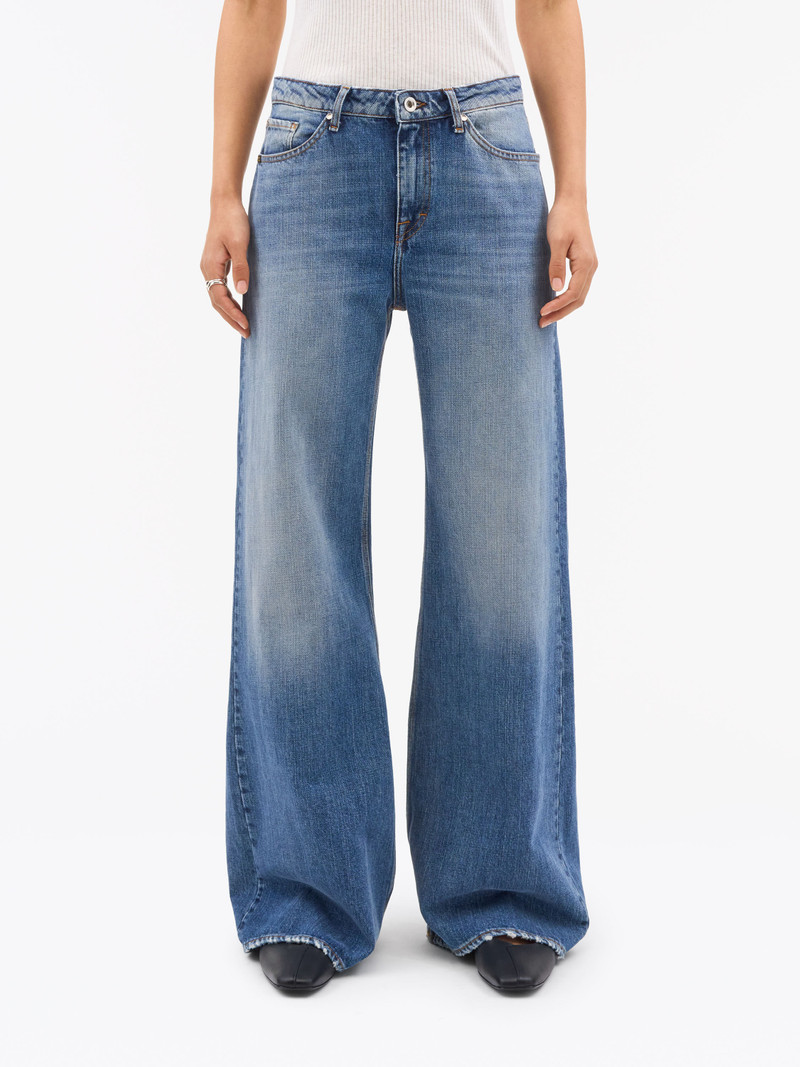 Kinne Loose Fit Jeans 4