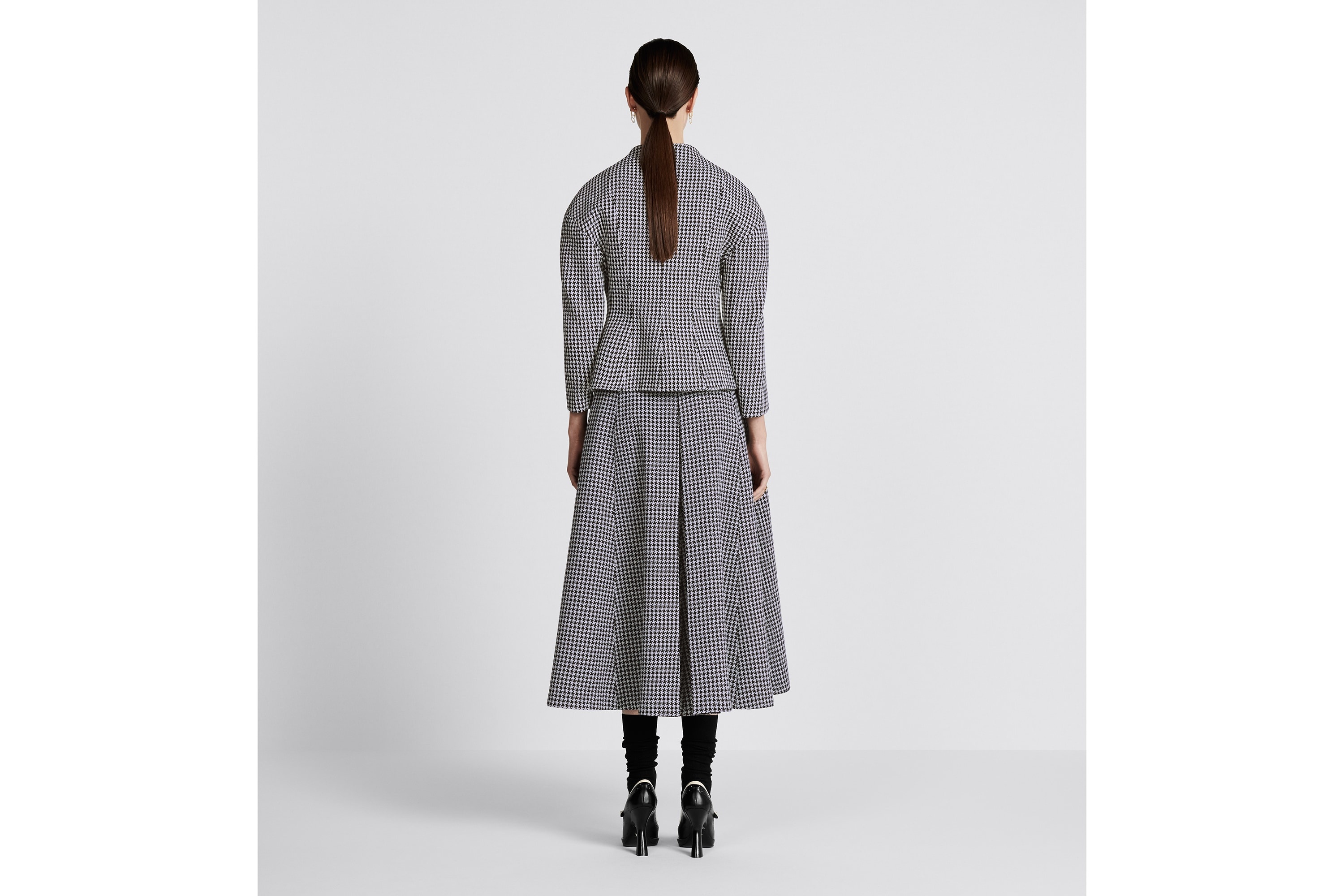 Mid-Length Skirt with Slit - 6