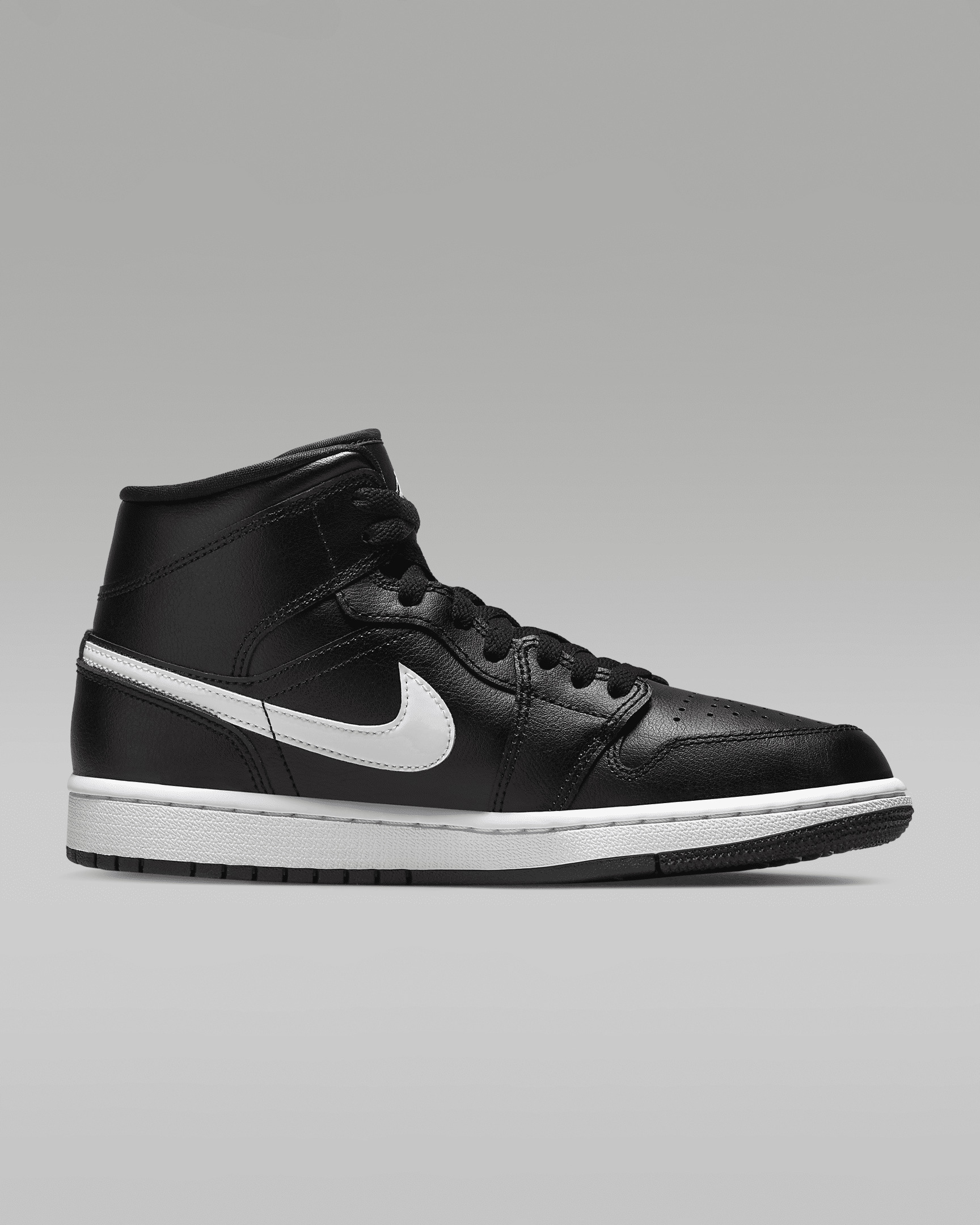 Air Jordan 1 Mid Women's Shoes - 3