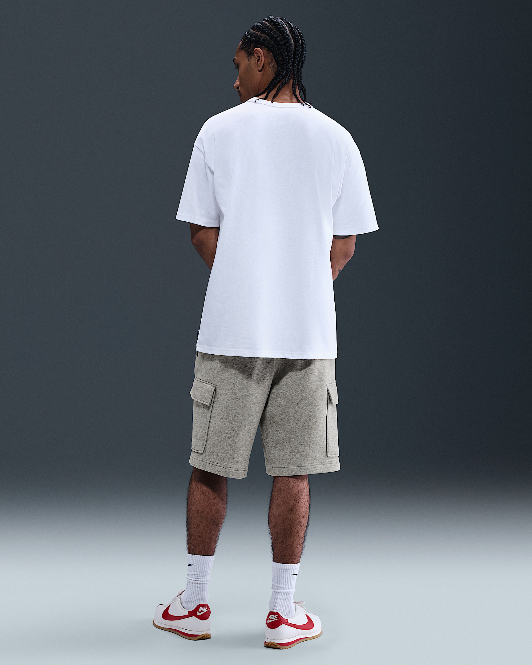 Nike Club Men's Fleece Cargo Shorts - 4
