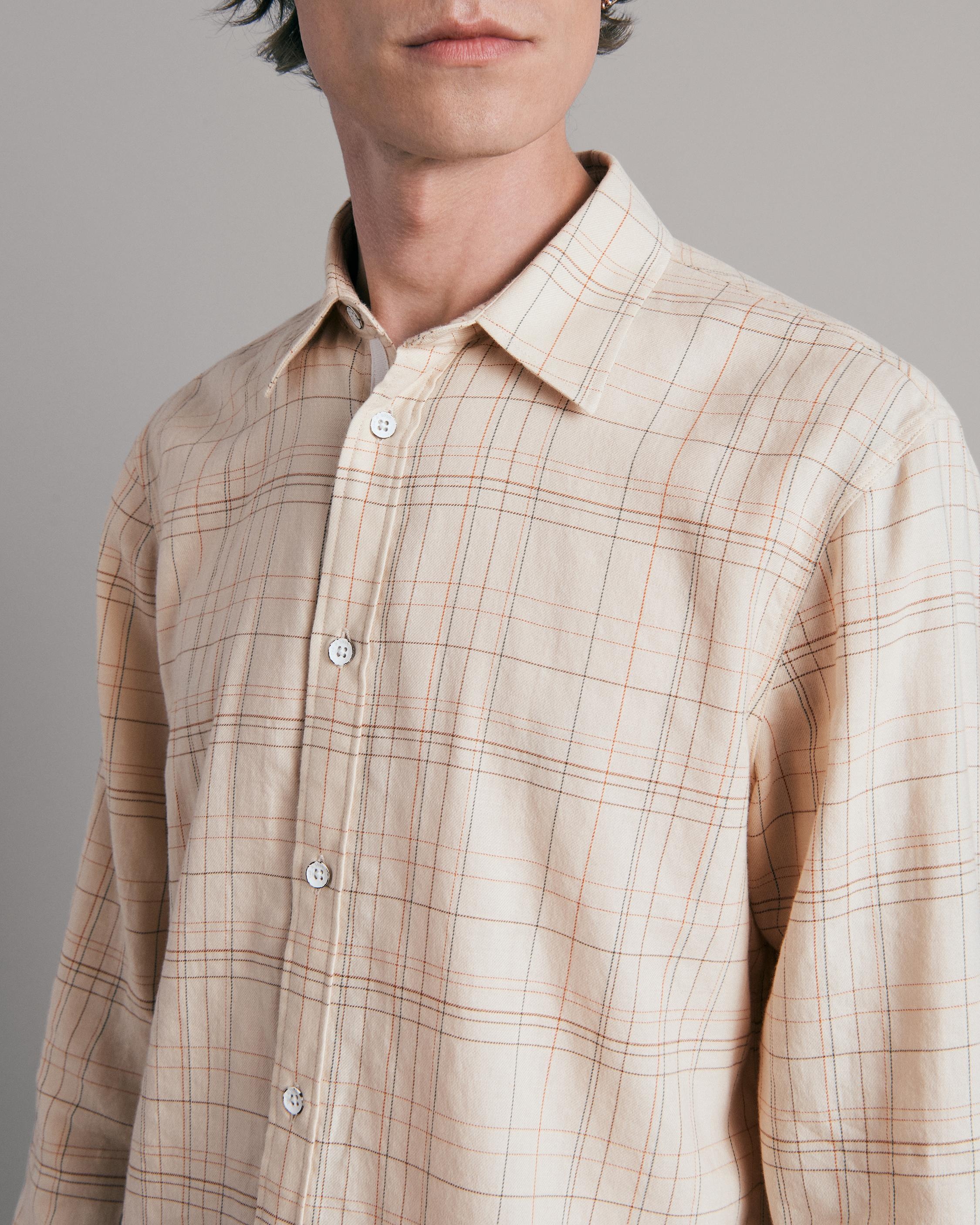 Gus Cotton Shirt
Classic Fit Shirt - 6