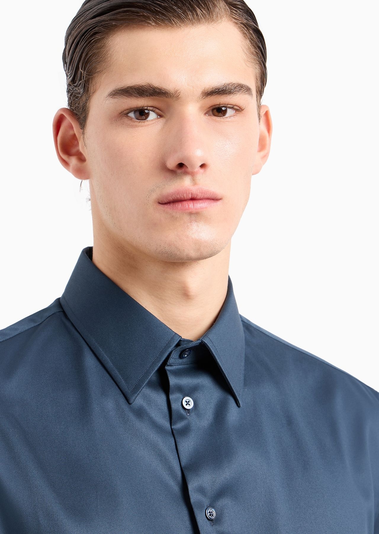 Modern-fit, stretch-cotton, non-iron shirt with a stiff collar - 5