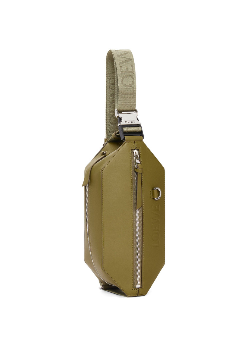 Convertible Sling in classic calfskin 1