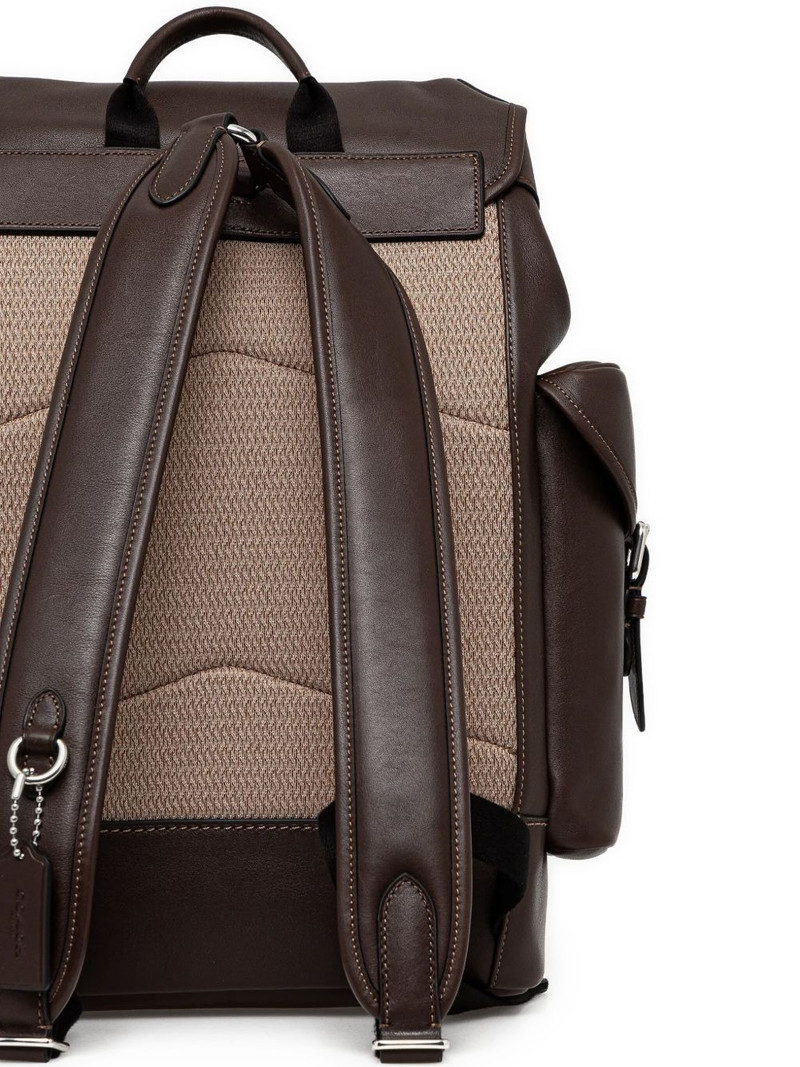 Hitch backpack 3