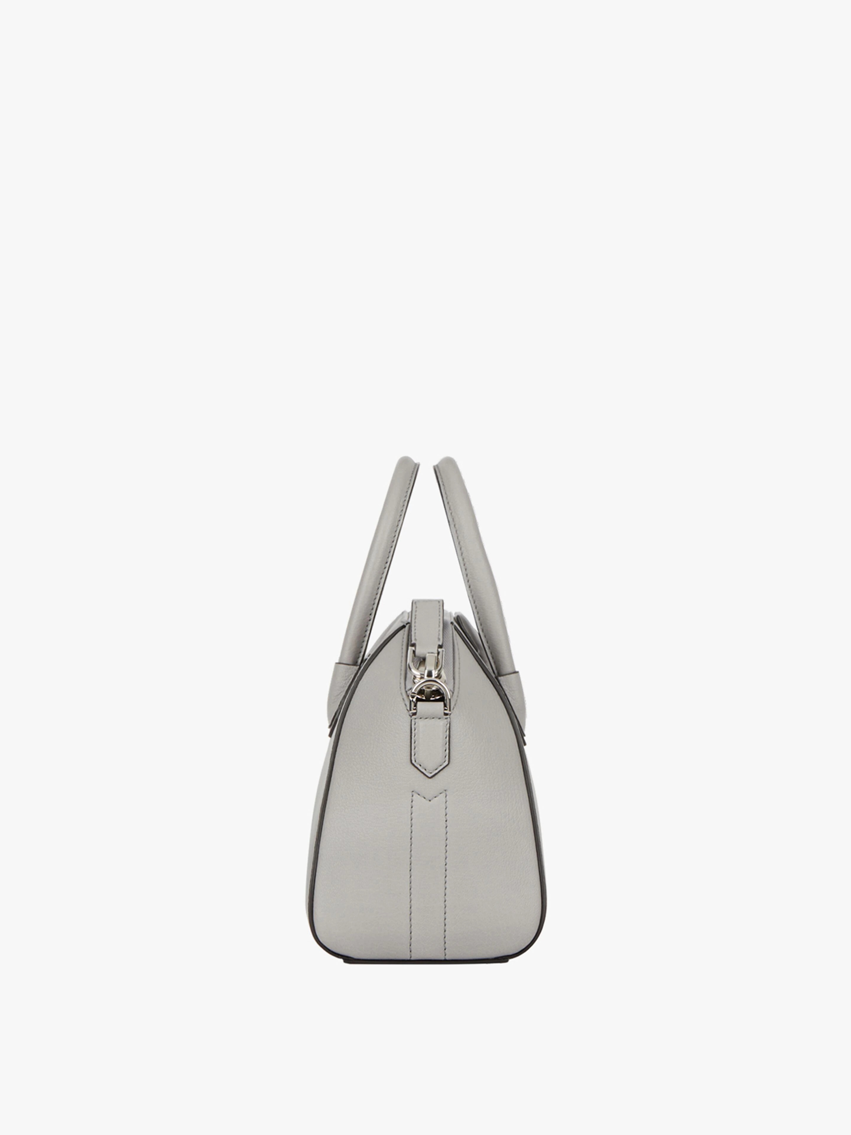 SMALL ANTIGONA BAG IN GRAINED LEATHER - 2