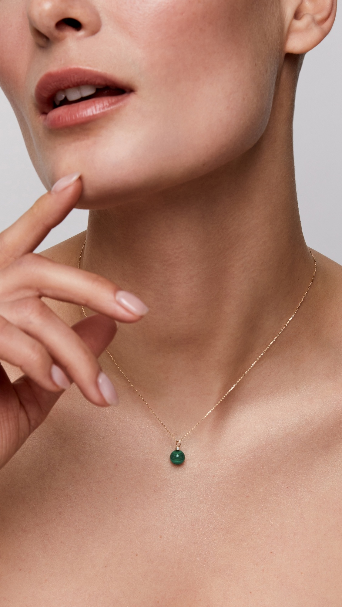 14k  Malachite and Diamond Dot Necklace - 3