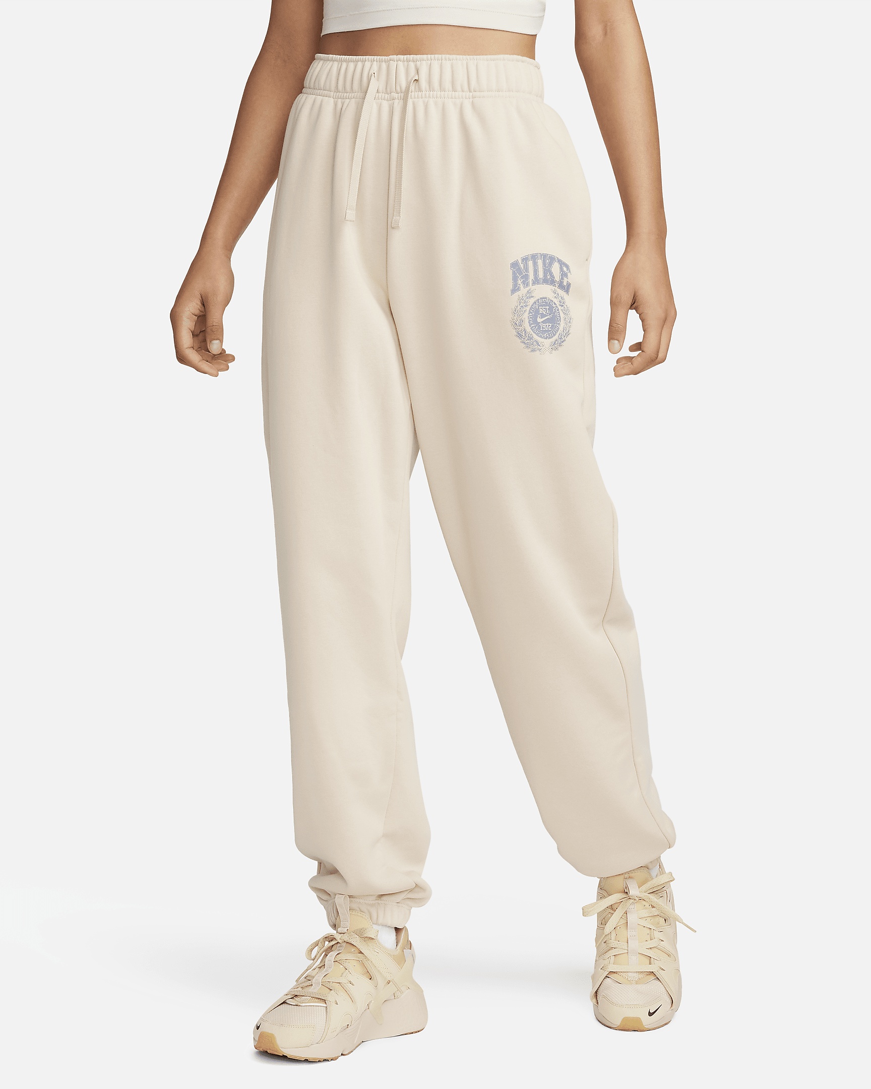 Nike Sportswear Club Fleece Women's Oversized Mid-Rise Sweatpants - 1