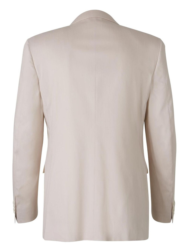 three-piece suit 3