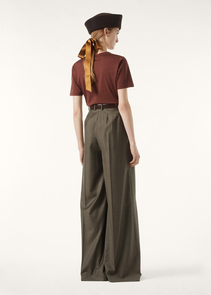 Levo T-Shirt 5