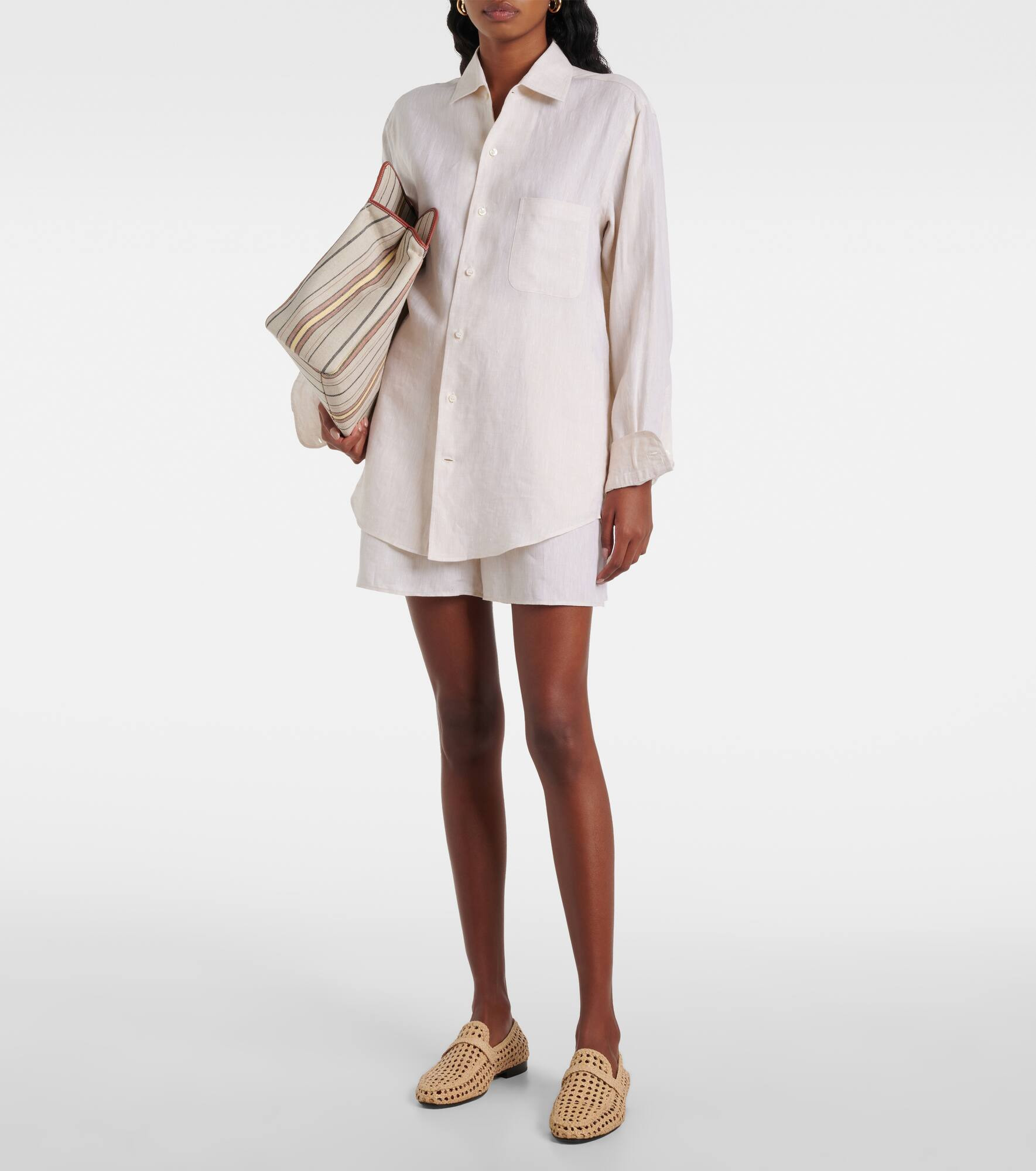 Angelo linen Bermuda shorts - 2