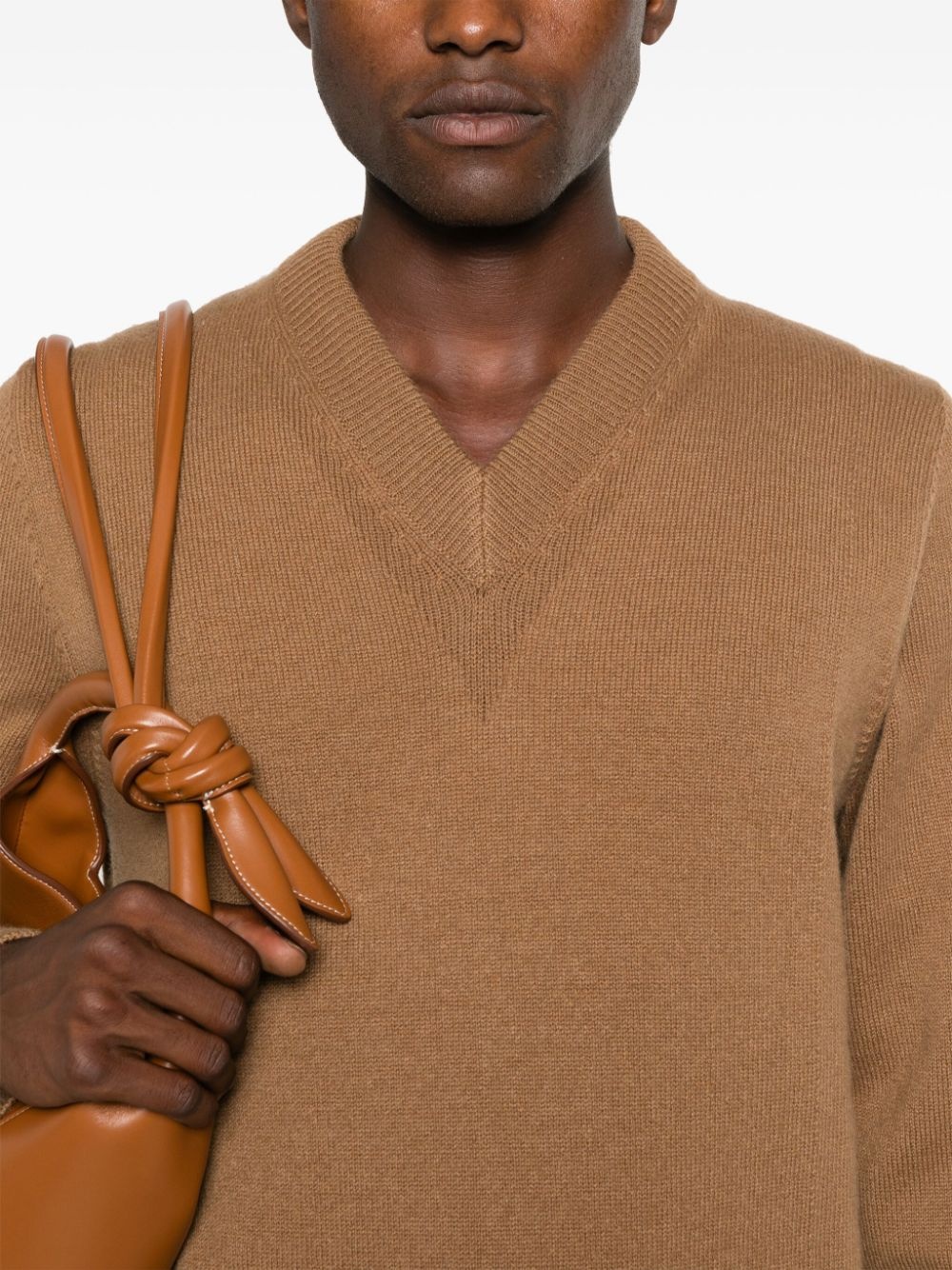 V-neck ribbed-knit jumper - 5