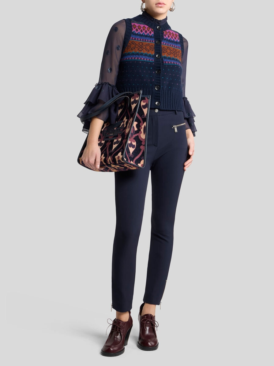 SLIM-FIT TROUSERS WITH ZIP - 4