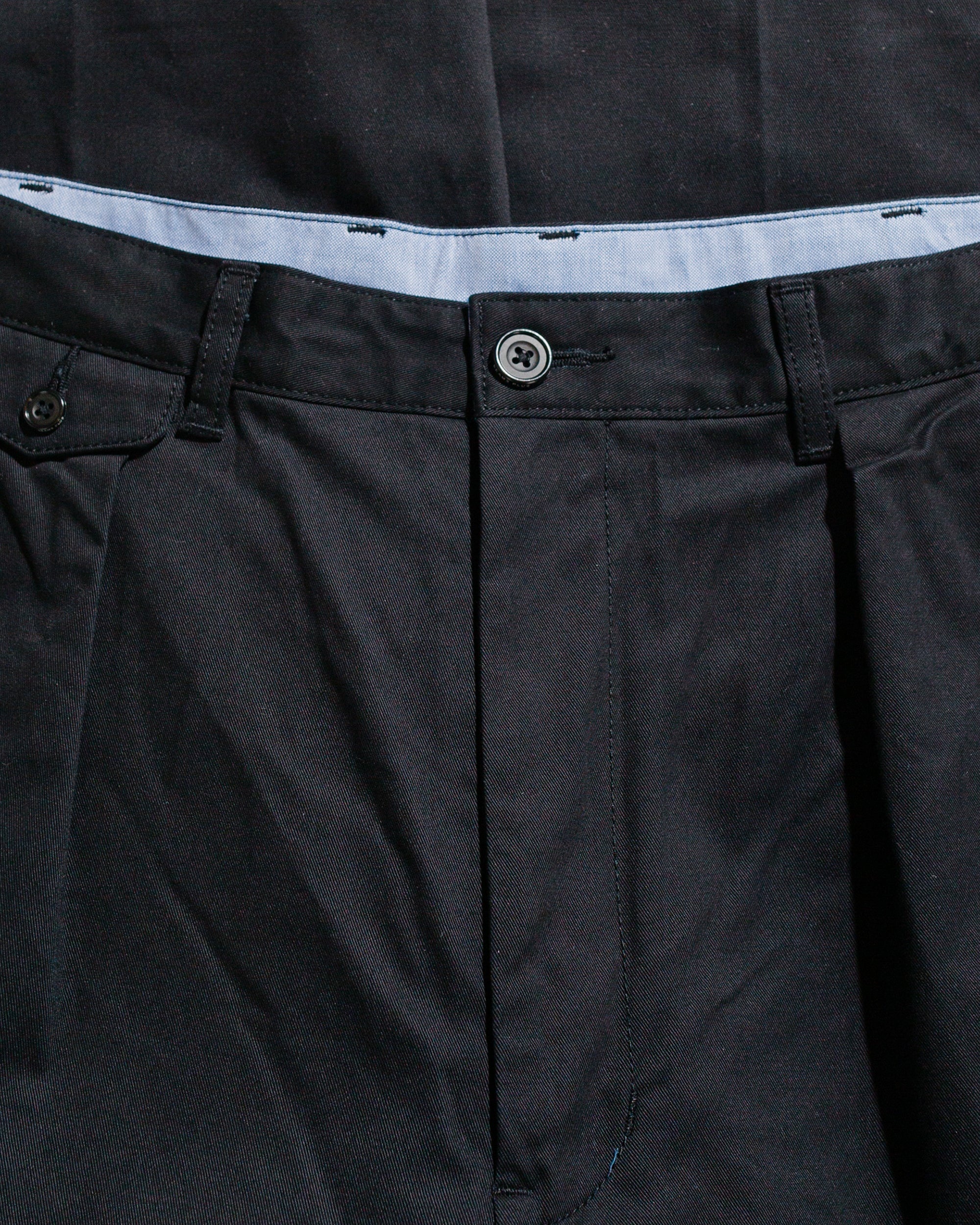 2Pleats Twill Black - 5