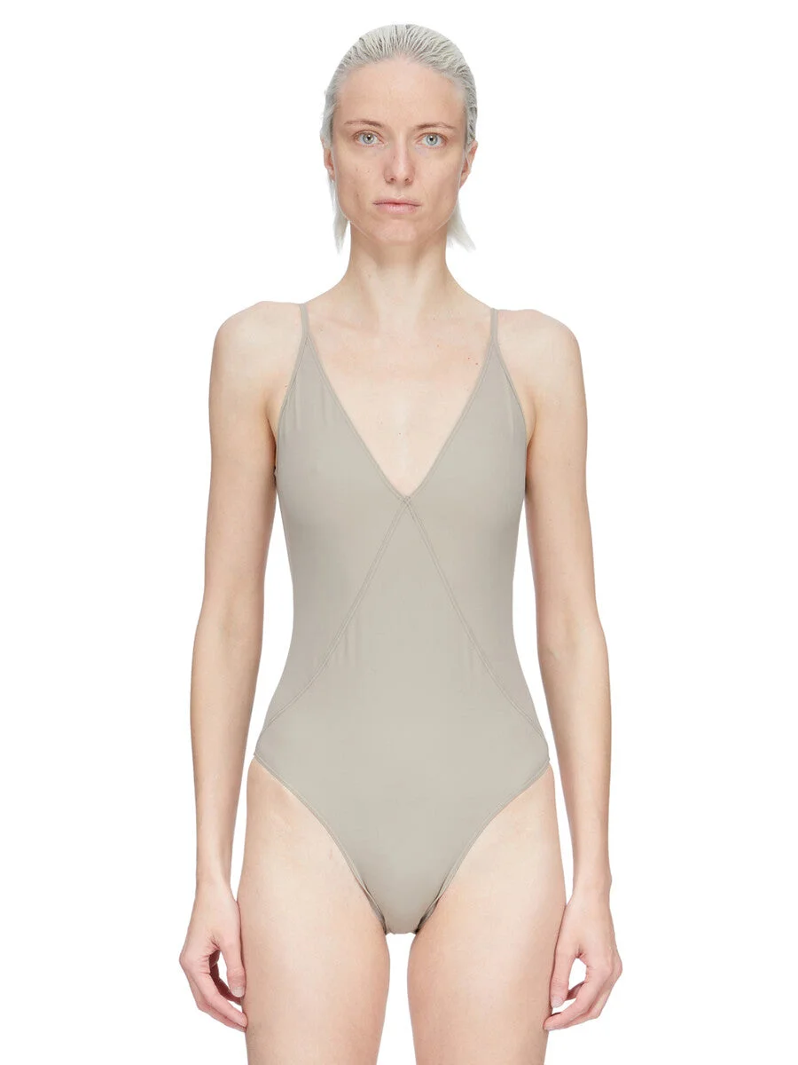 DEEP V BATHER - 1