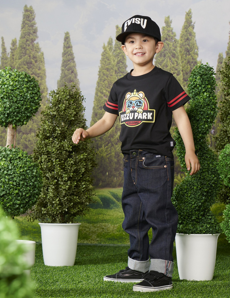 3D SPIKES DINOSAUR CAP 3