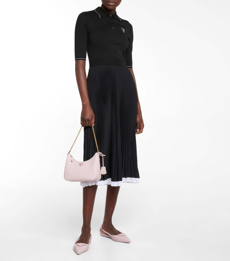 Prada Re-Edition 2005 Small leather shoulder bag outlook