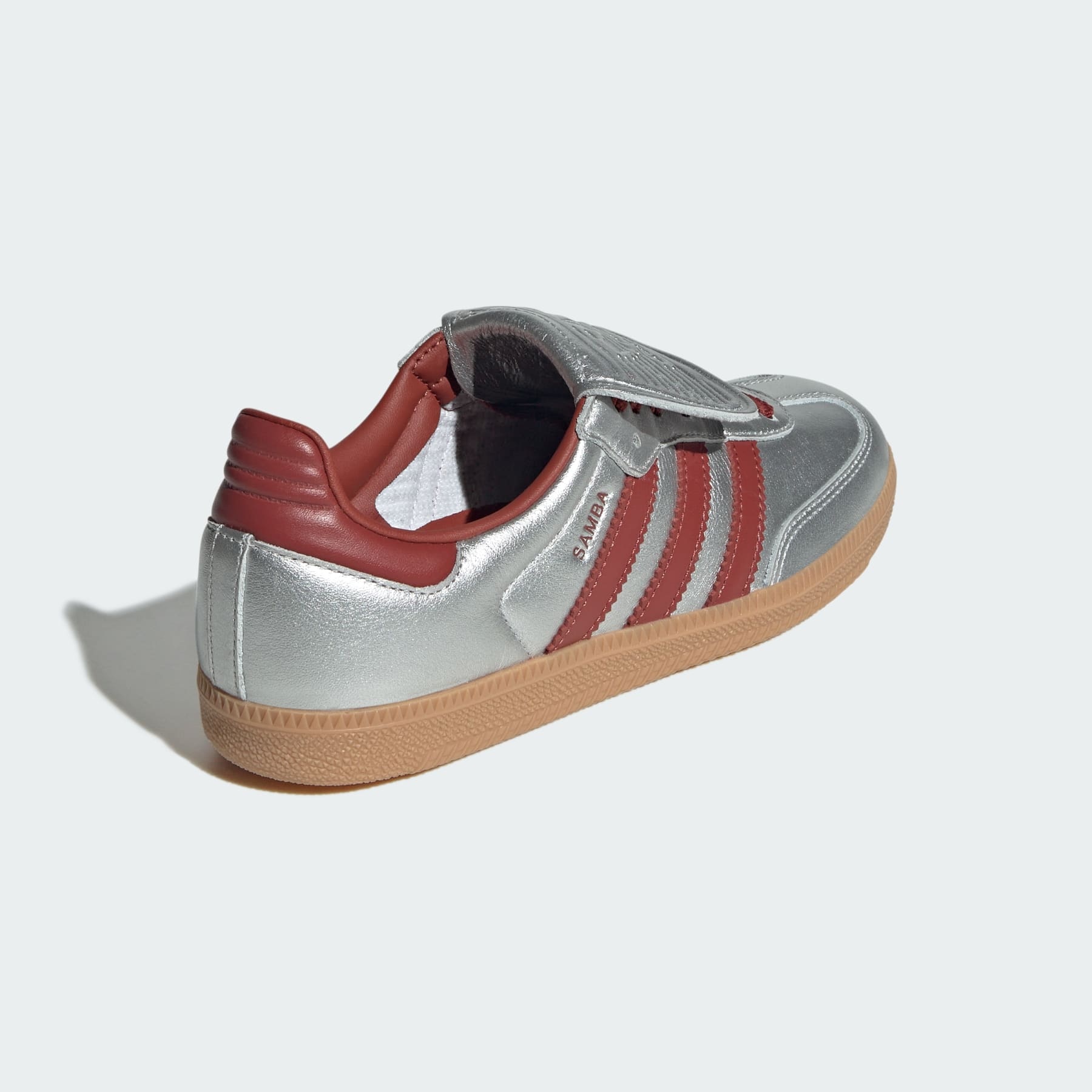 Samba Long Tongue Shoes - 6