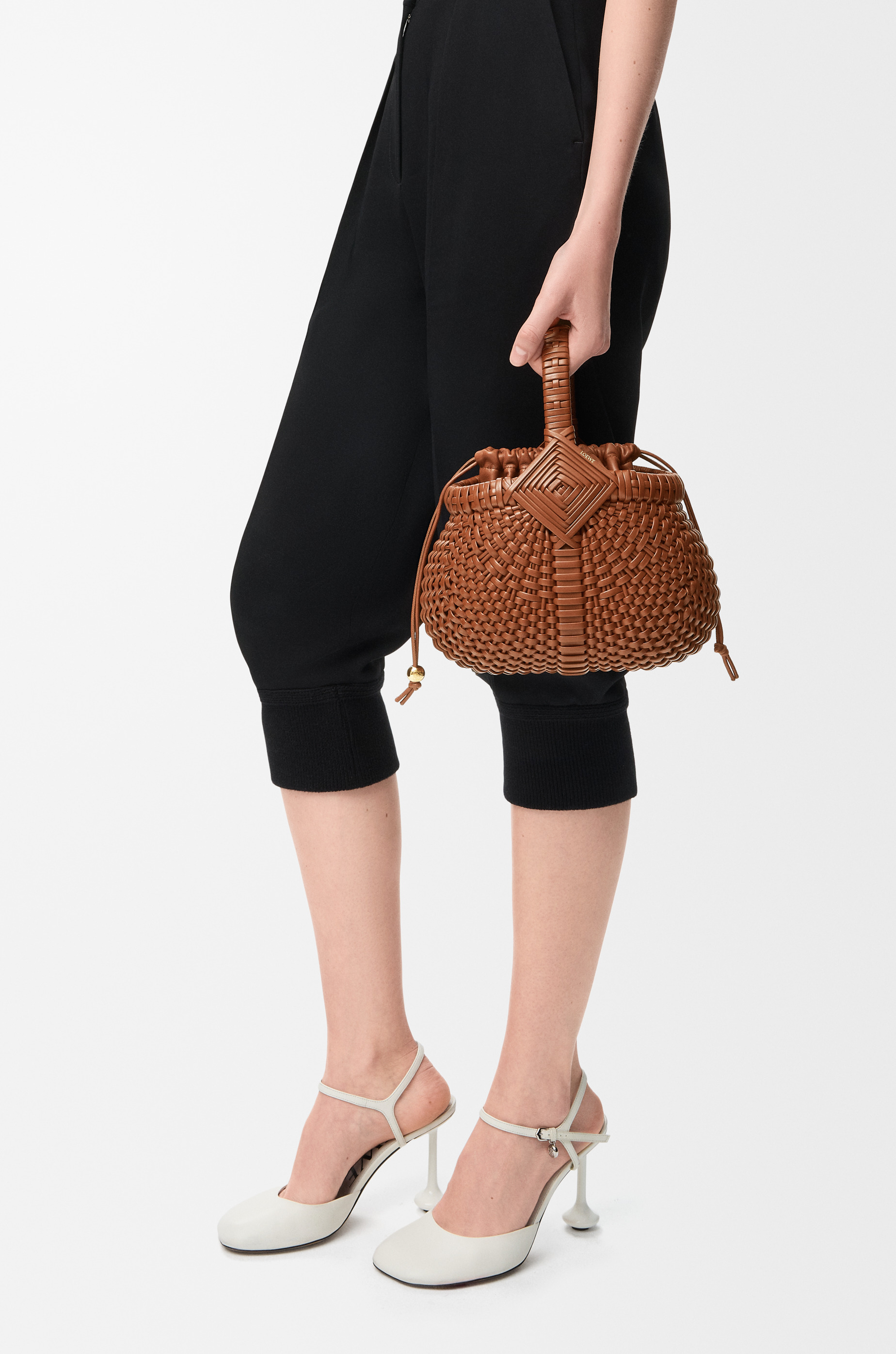 Mini Diamond Round Basket bag in calfskin - 3