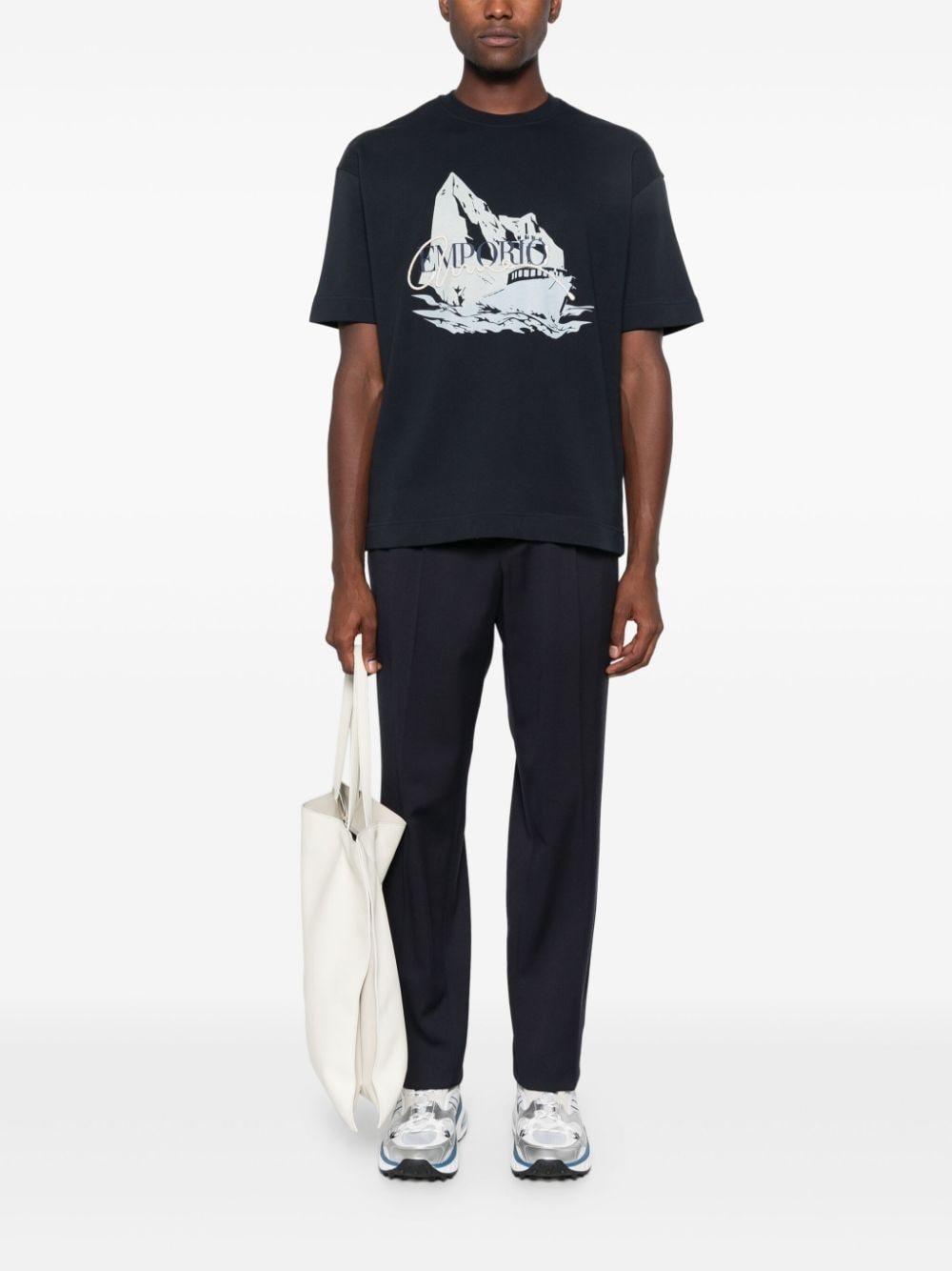 graphic-print T-shirt - 2