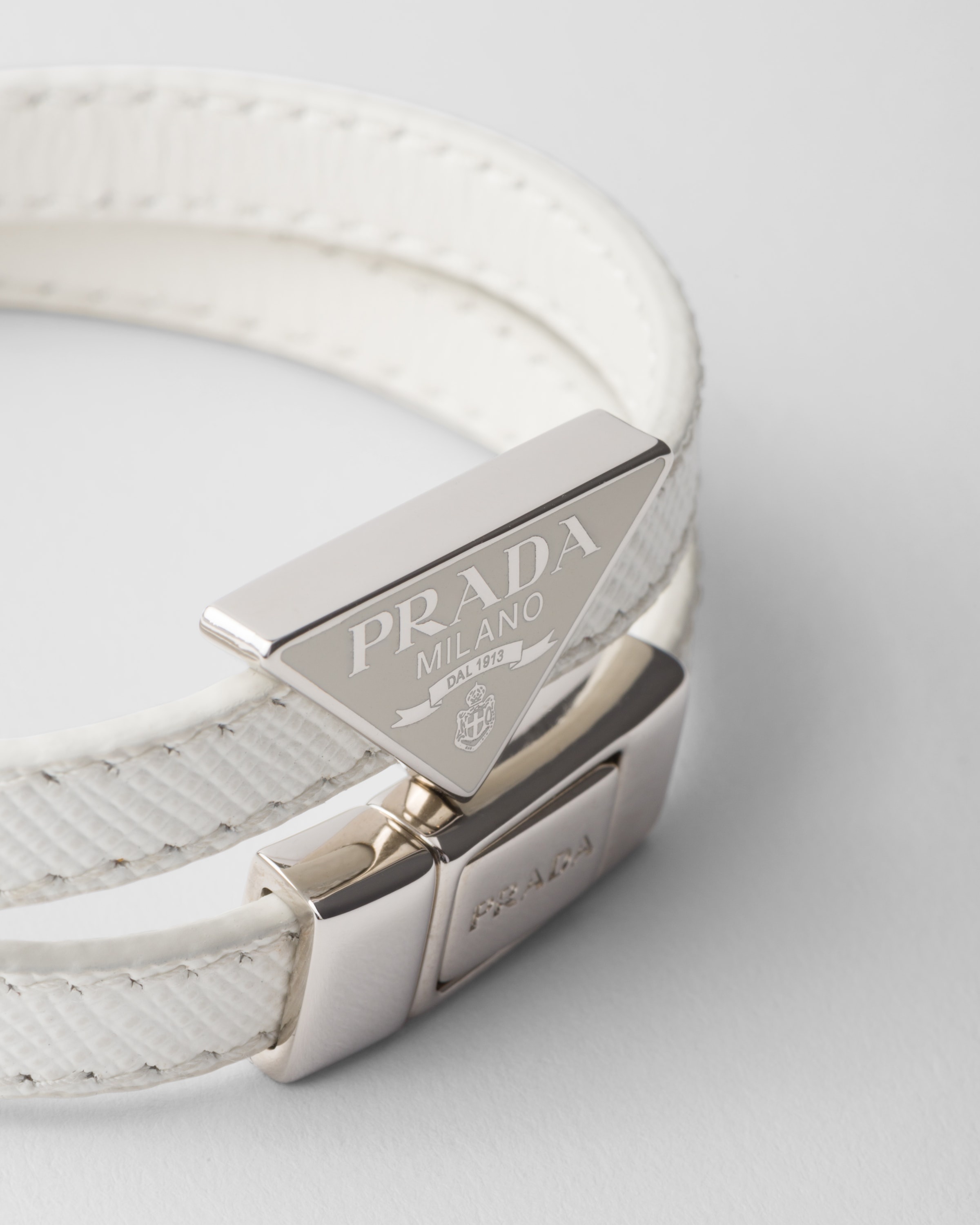 【関税&送料込】Prada Saffiano Leather Bracelet With Logo Ch Black Saffiano Leather Bracelet | PRADA