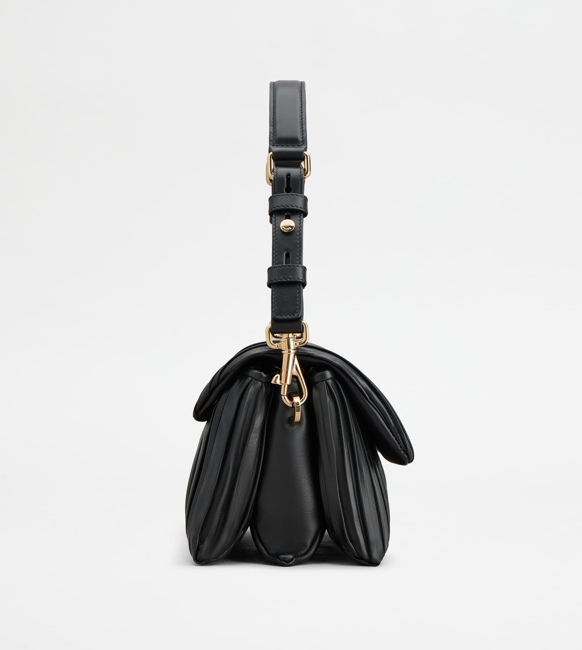 T TIMELESS FLAP BAG IN LEATHER MINI - BLACK - 5