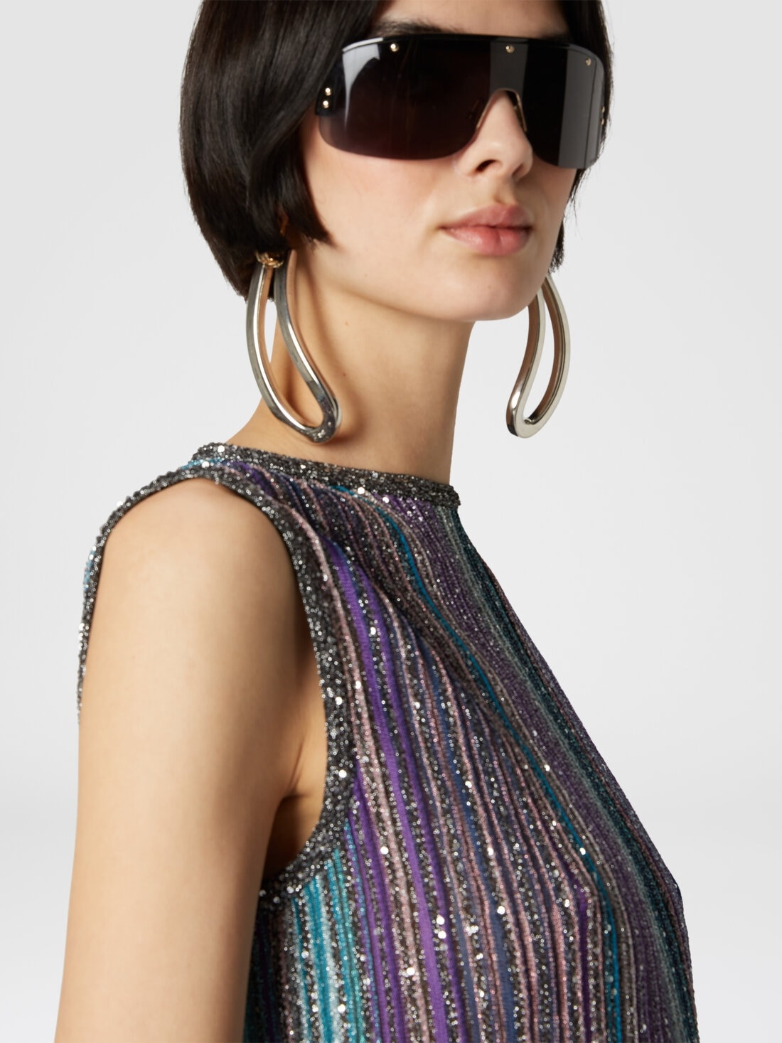 Ribbed ribbed sleeveless top with sequins - 5