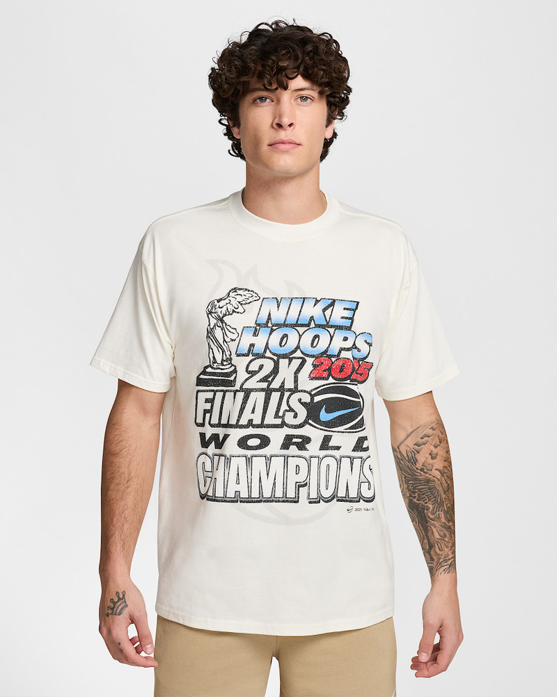 Nike Sportswear Men's Max90 T-Shirt 1