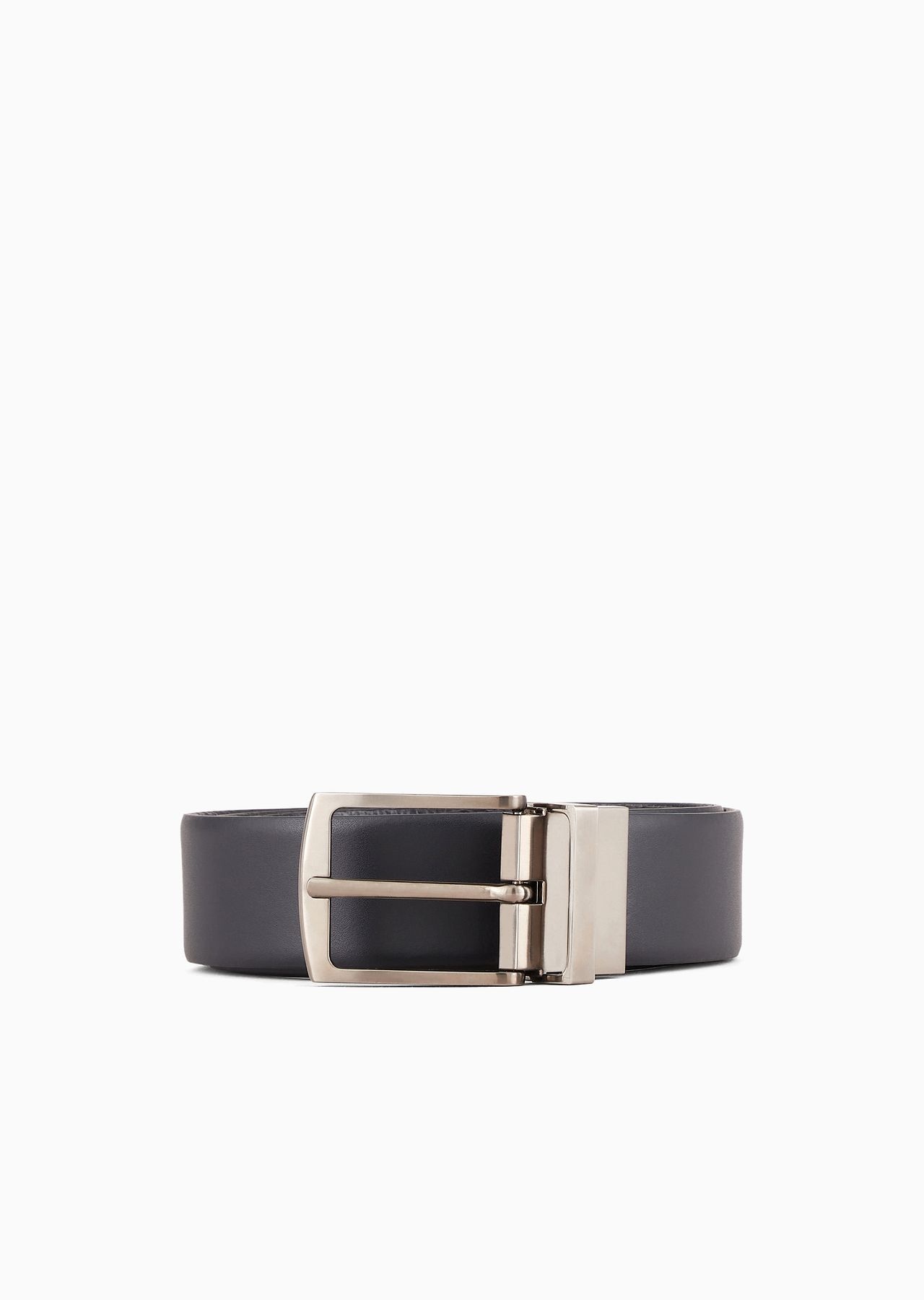 Gift box with reversible leather belt and two buckles - 1