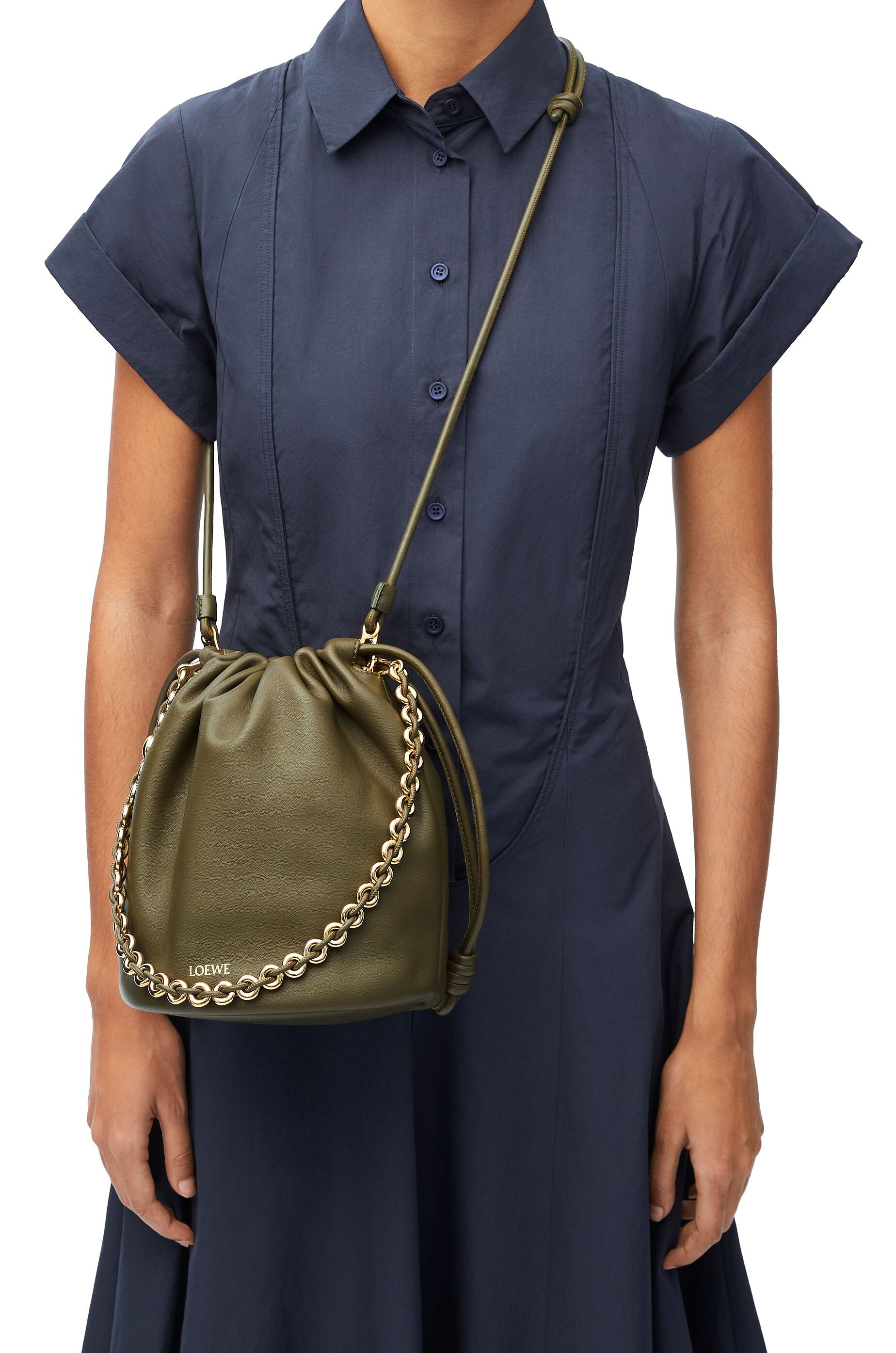 Flamenco Purse Bucket bag in mellow nappa lambskin - 2
