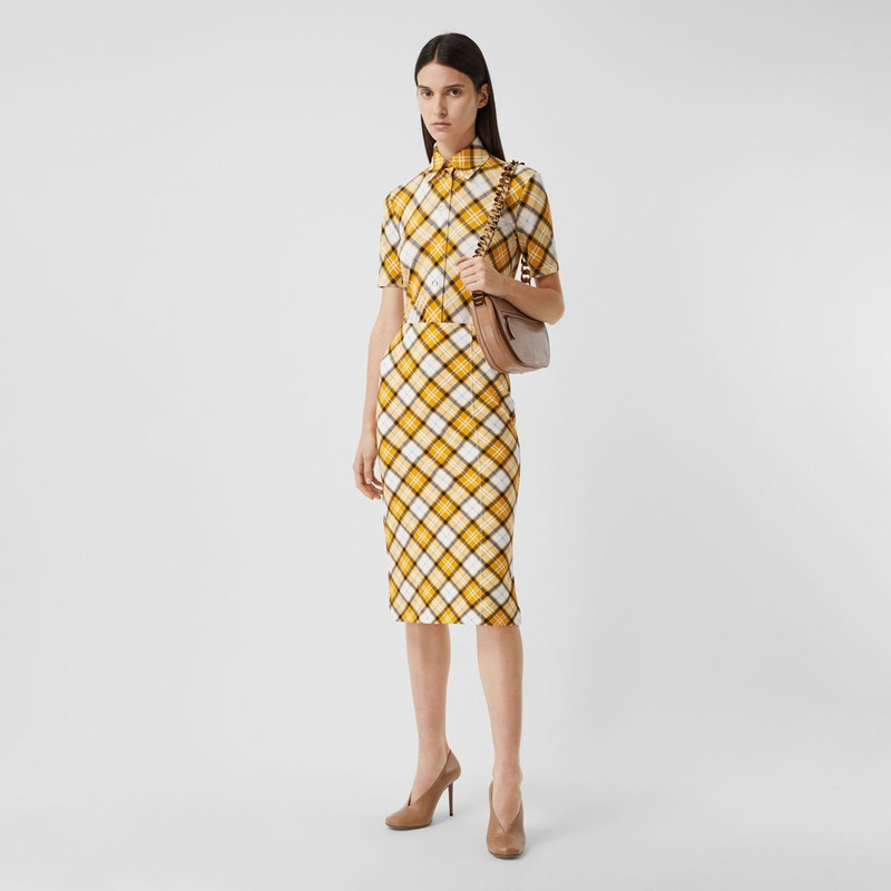 Burberry Check Print Stretch Jersey Pencil Skirt outlook
