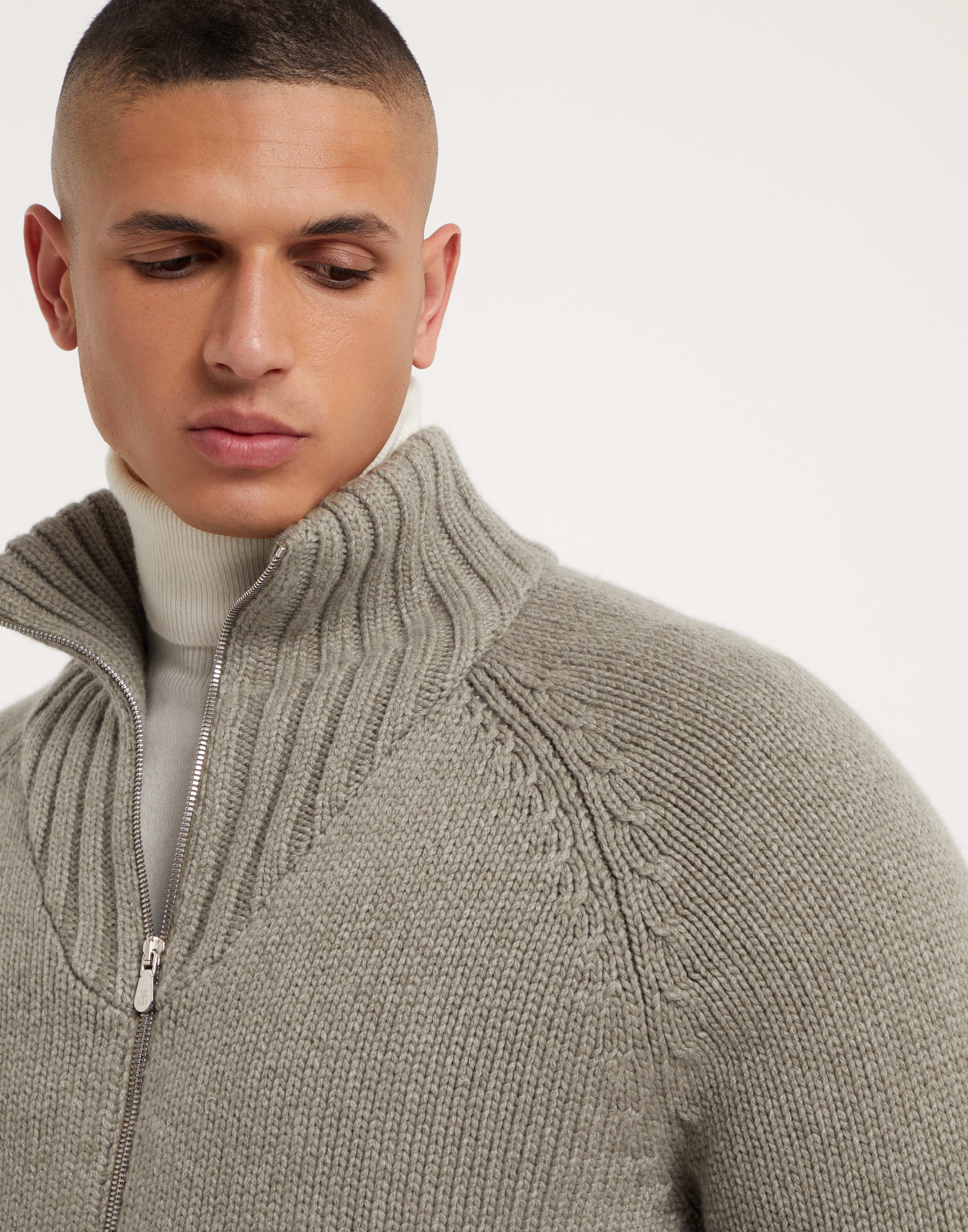 Cashmere Feather yarn knit outerwear jacket with down quilting - 3