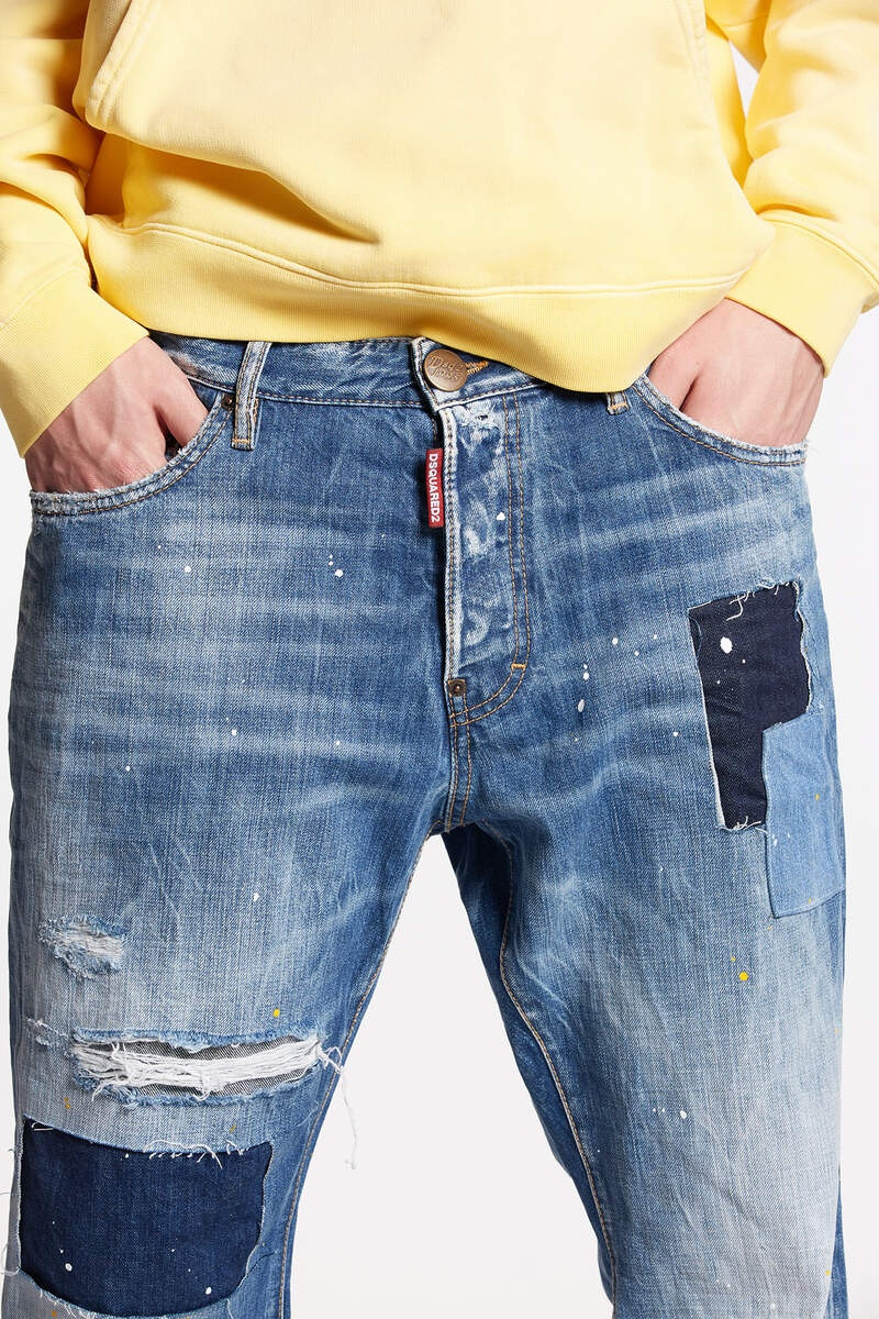 MEDIUM PATCH WASH ROADIE JEANS 3