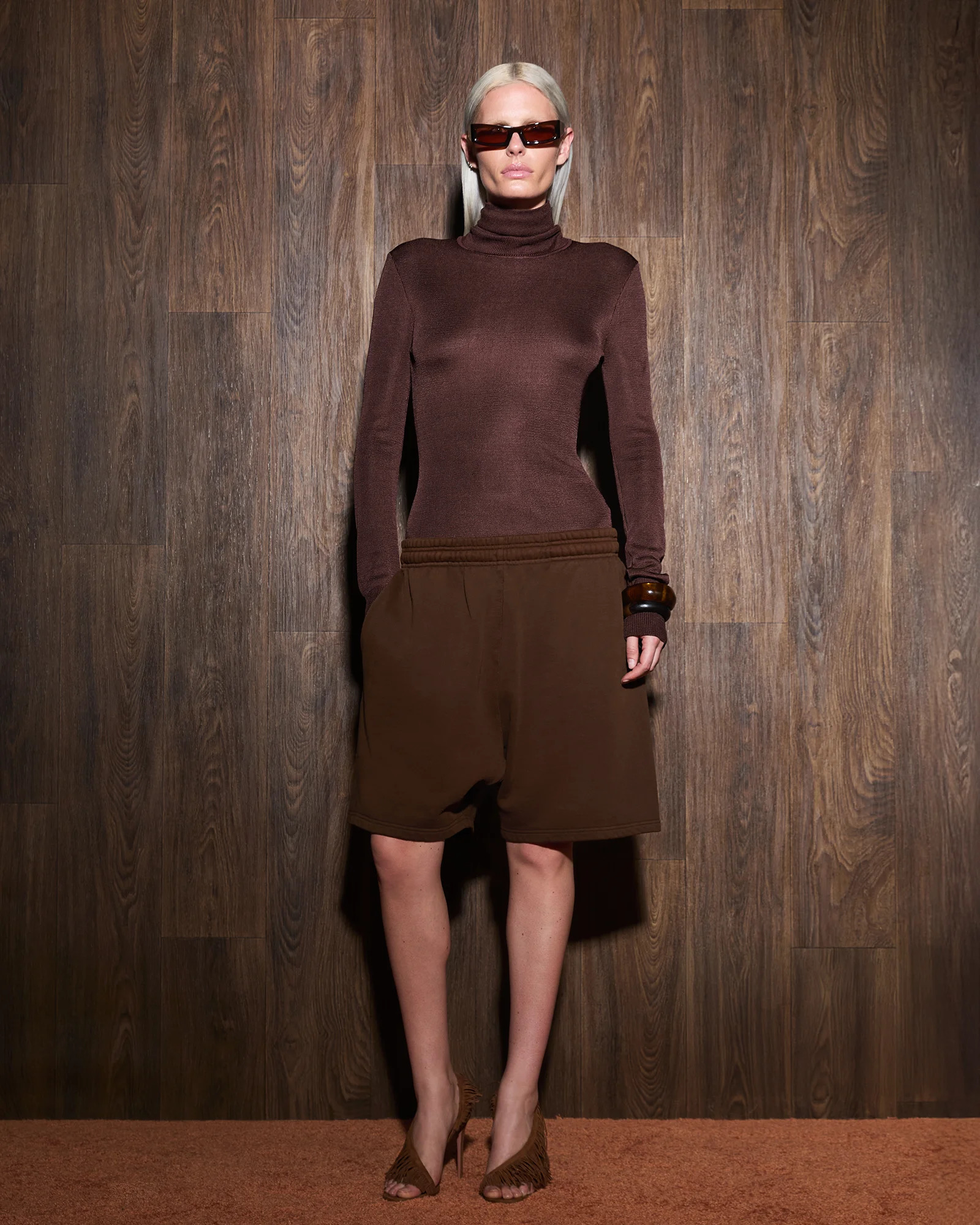STANDARD SWEATSHORT BRUNETTE - 8