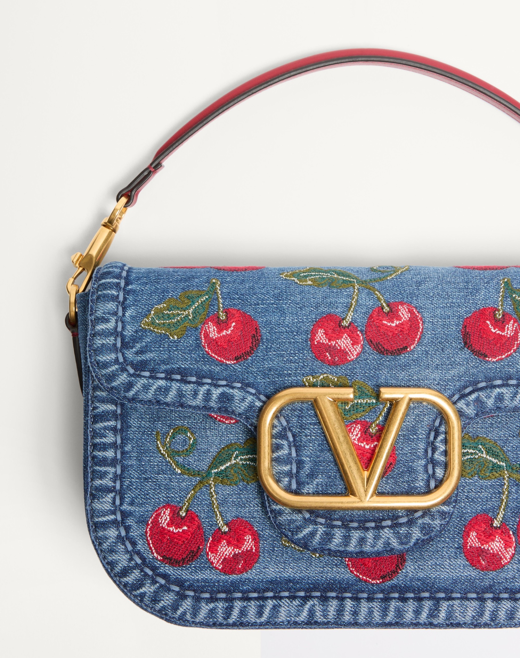 VALENTINO GARAVANI ALLTIME DENIM SHOULDER BAG WITH CHERRYFIC EMBROIDERY - 6